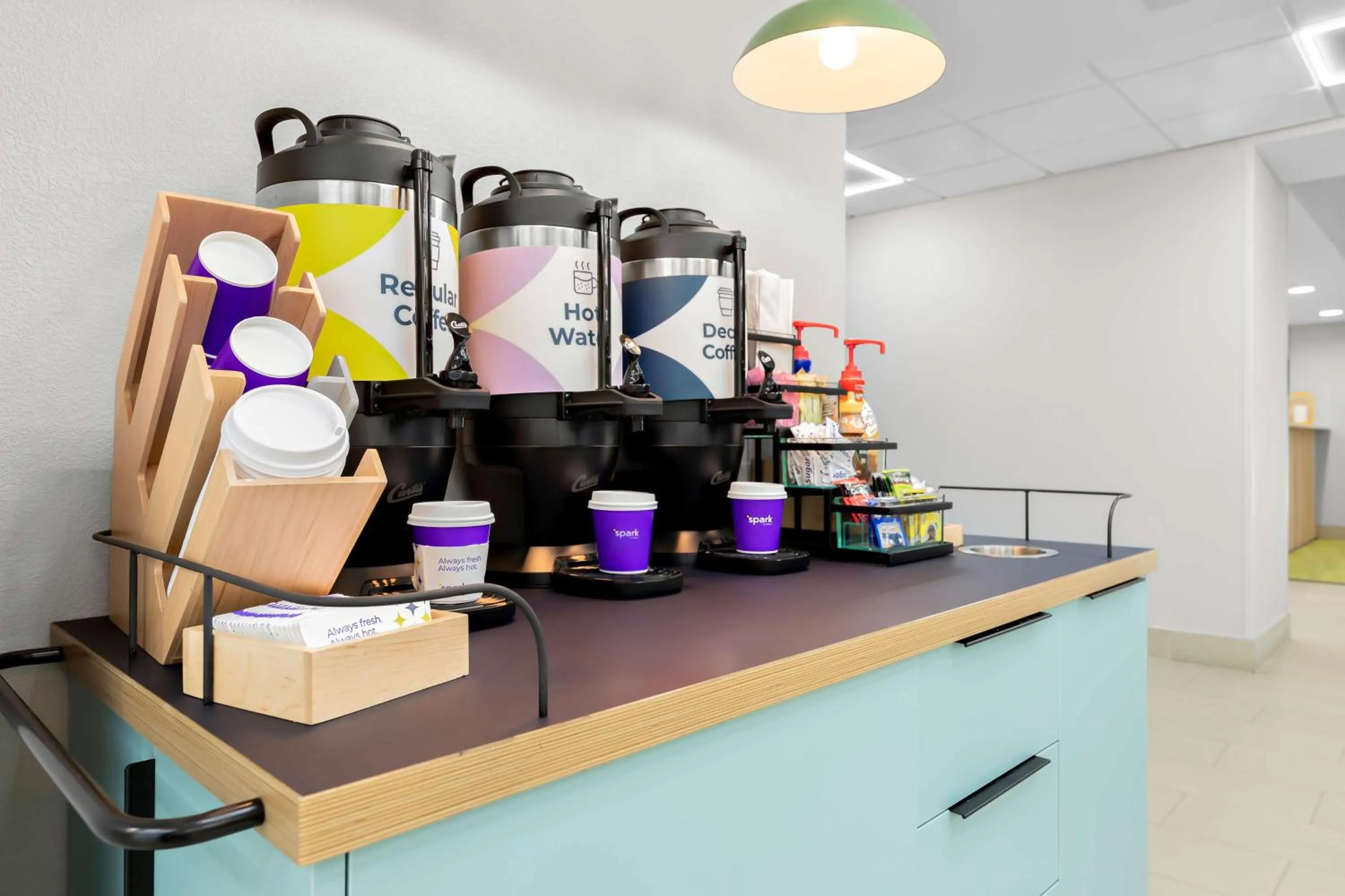 Dining area in Wingate by Wyndham Tupelo