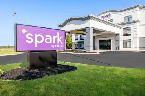 Spark By Hilton Tupelo