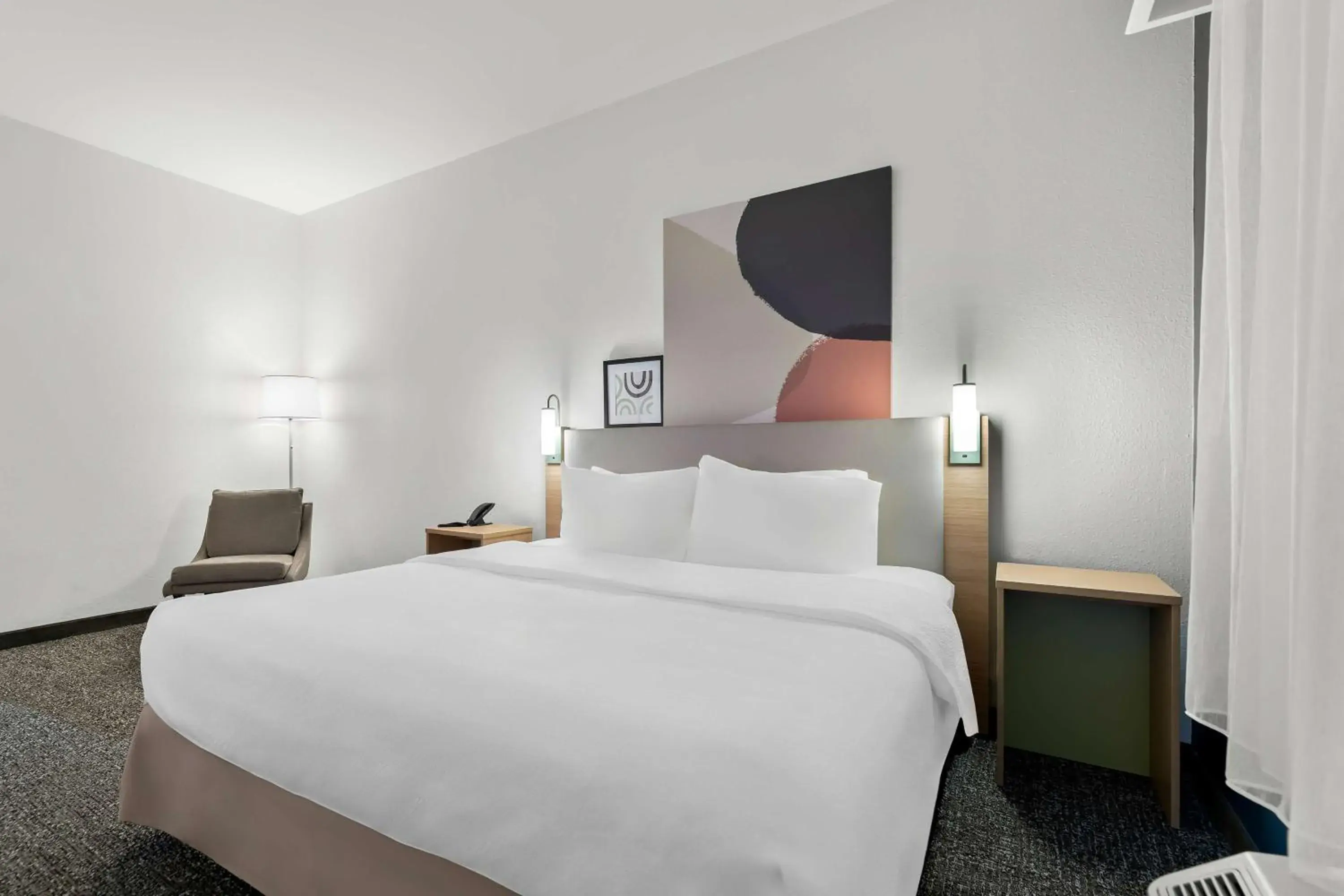 Bed in Wingate by Wyndham Tupelo Bed in Wingate by Wyndham Tupelo