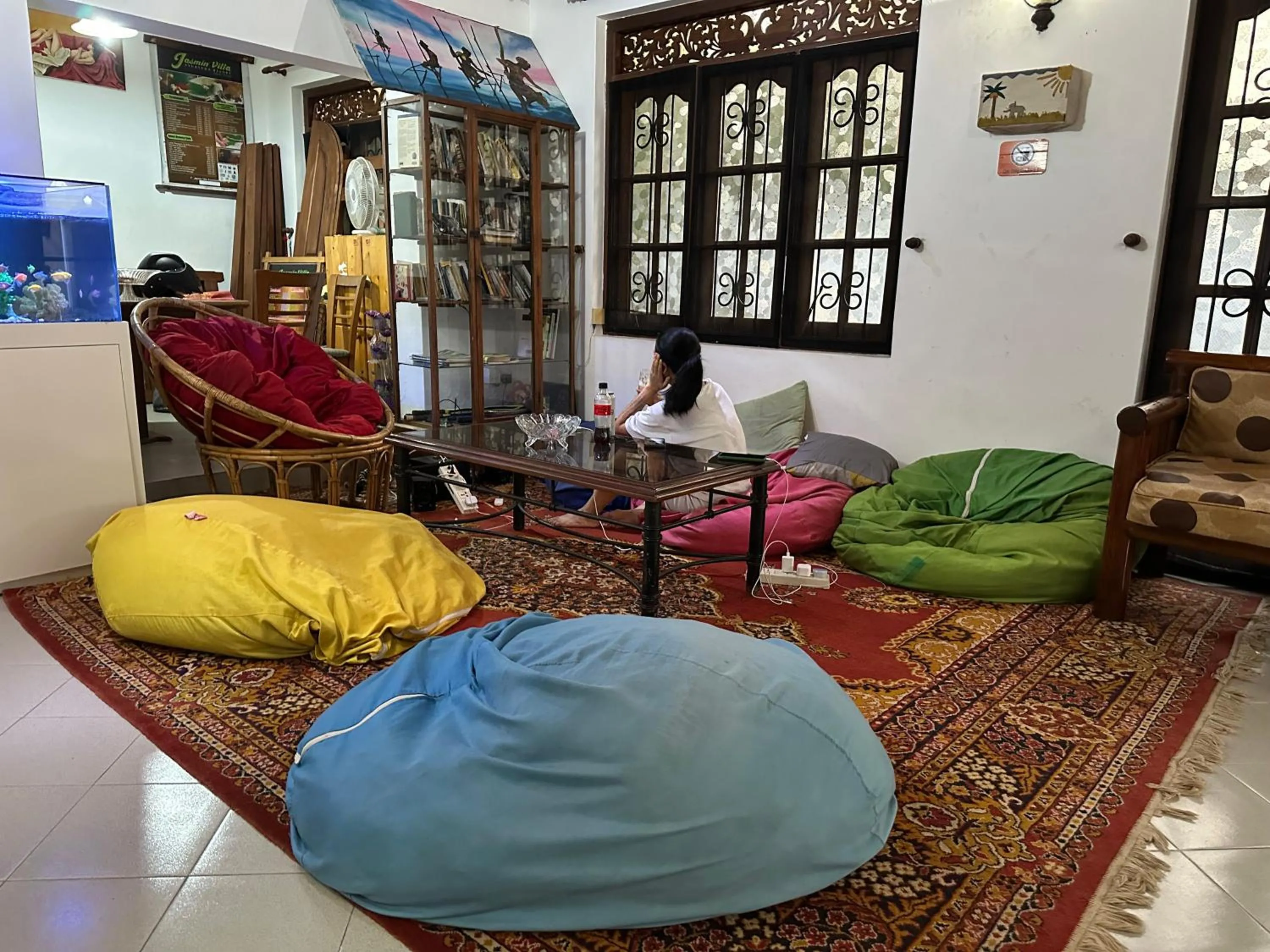 Living room in Sky Hostel Negombo