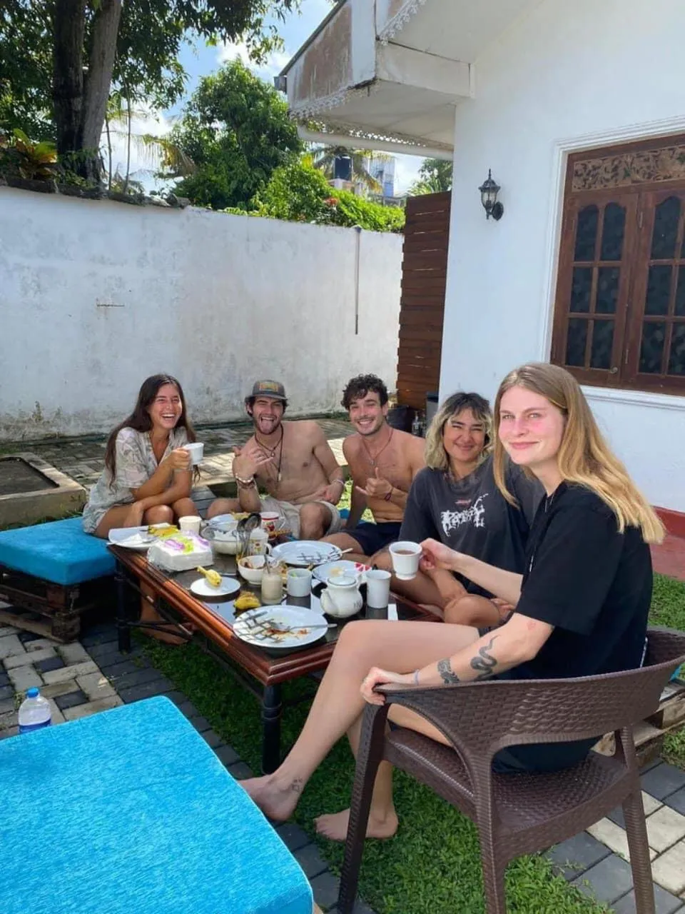 Food and drinks in Sky Hostel Negombo