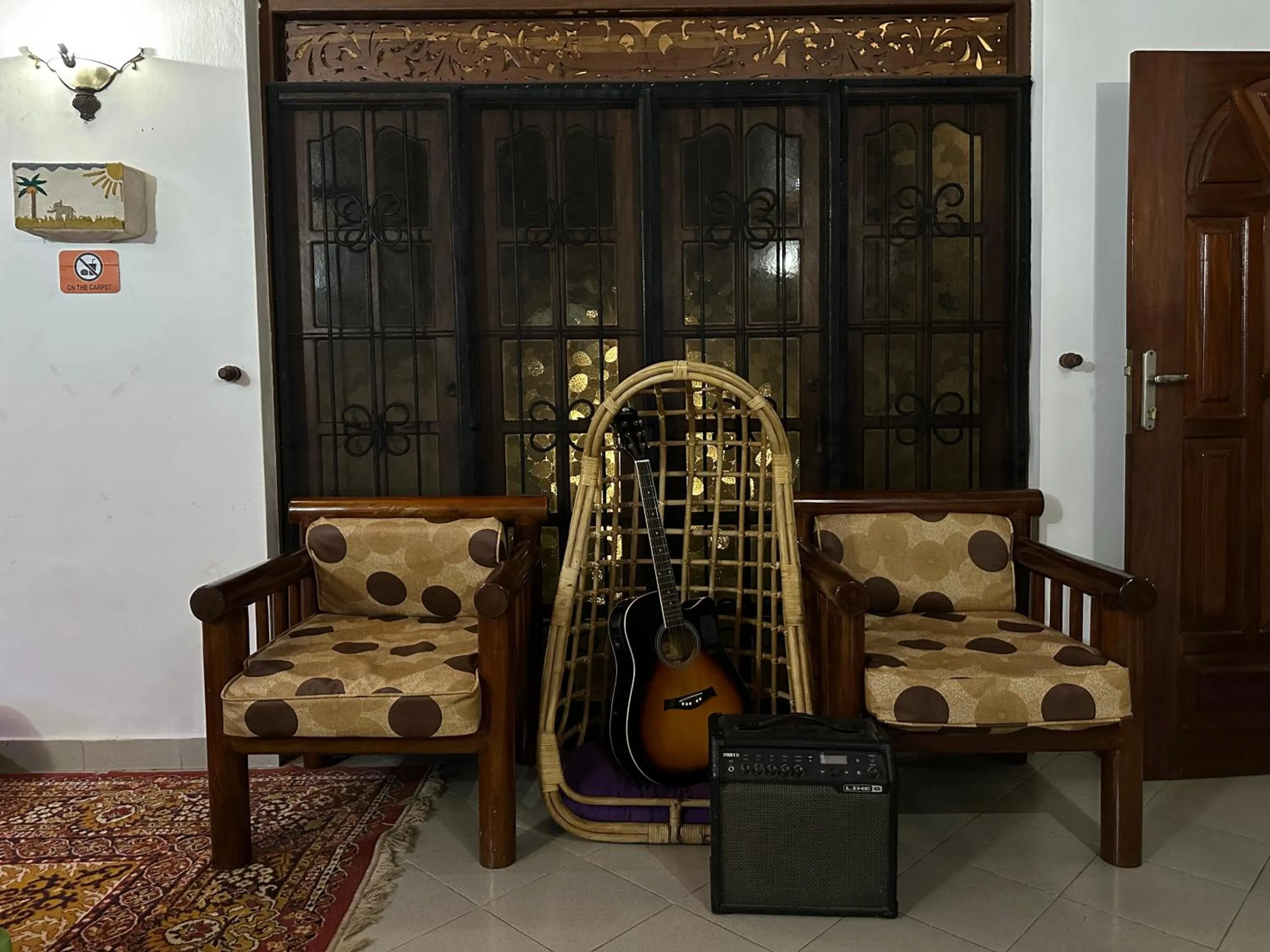 Seating area in Sky Hostel Negombo