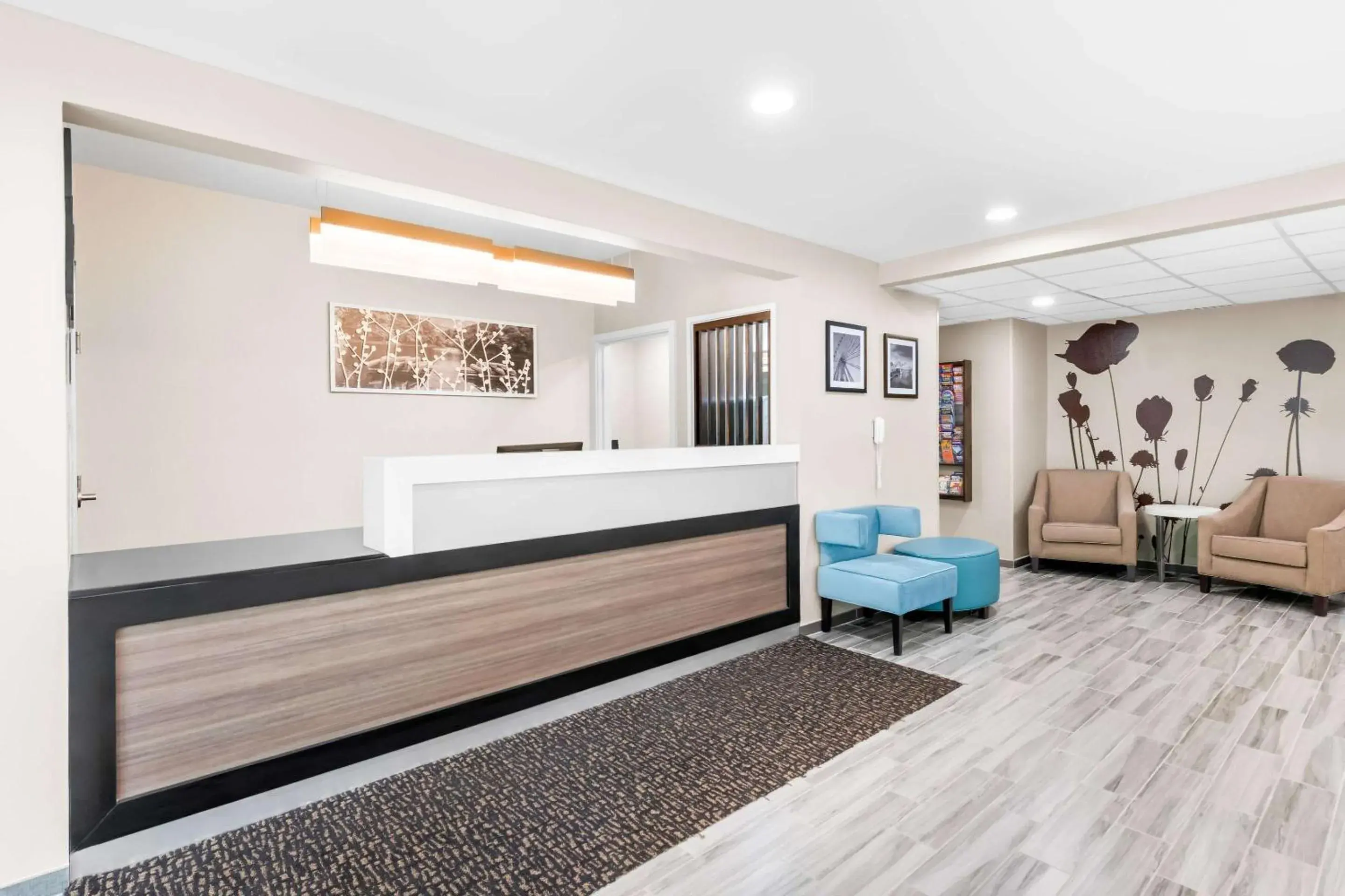 Lobby or reception in Sleep Inn & Suites Pigeon Forge Downtown Lobby or reception in Sleep Inn & Suites Pigeon Forge Downtown