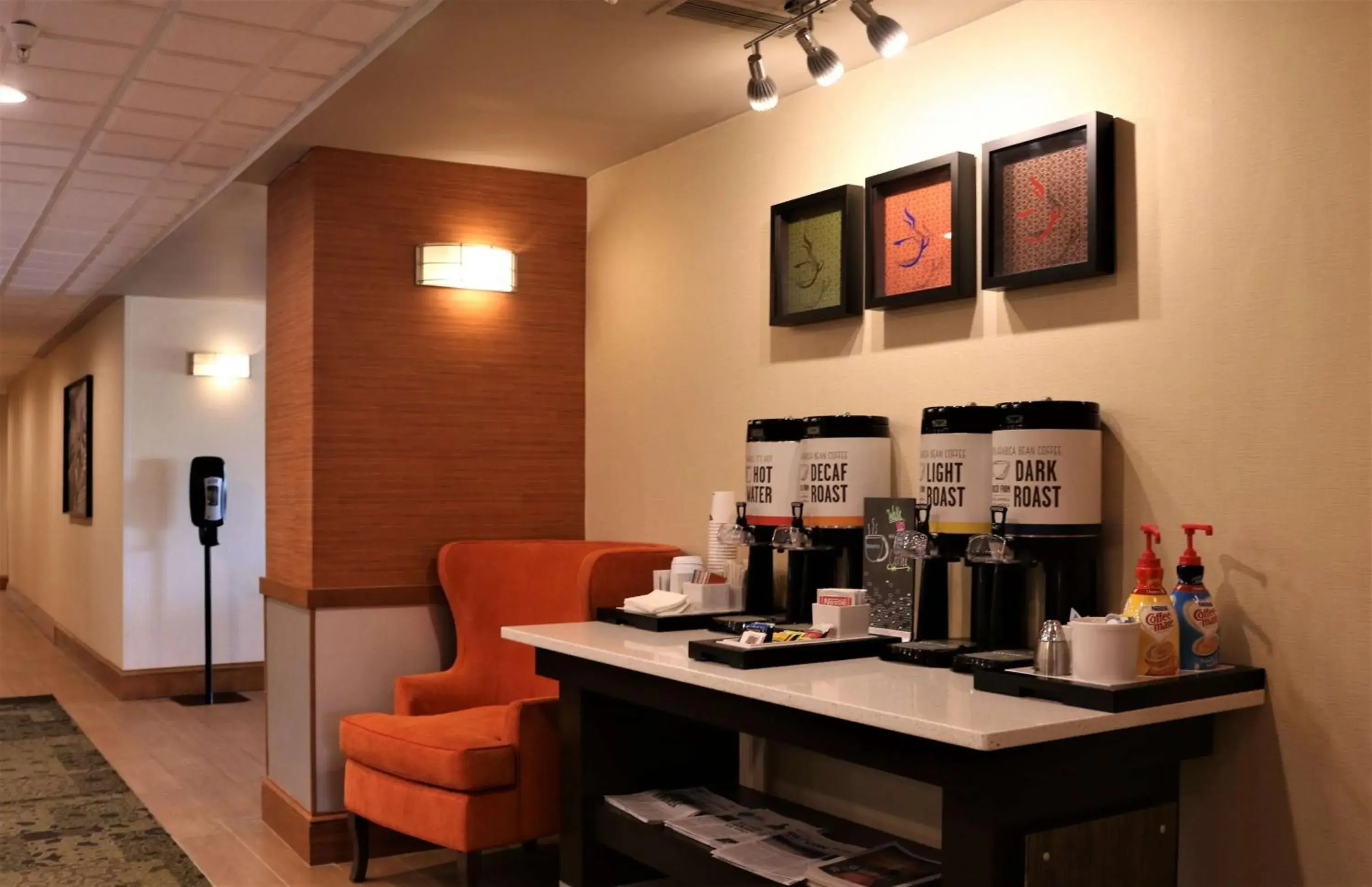 Lobby or reception in Hampton Inn & Suites Fremont Lobby or reception in Hampton Inn & Suites Fremont