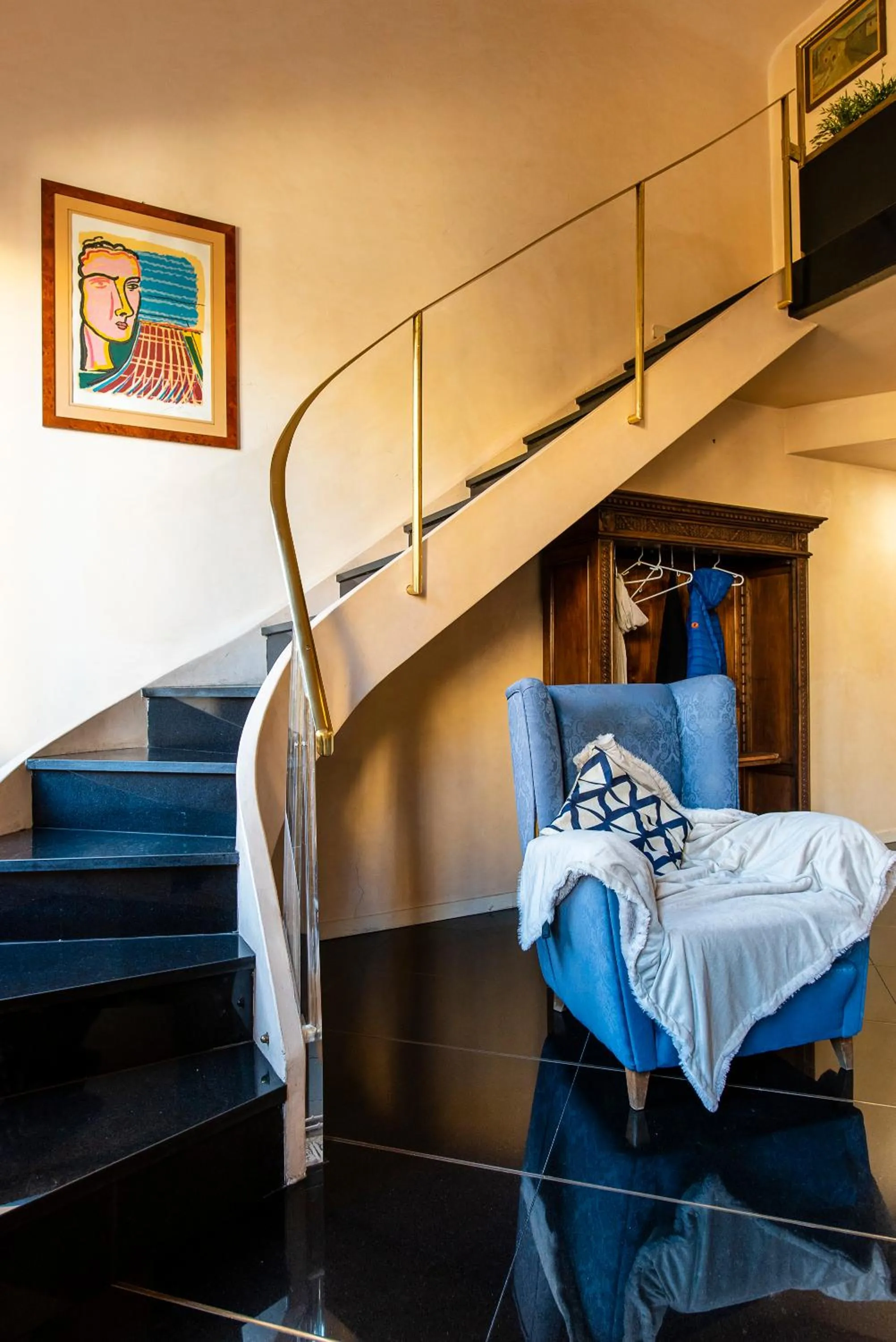 Living room, Bed in Borgo San Lorenzo Attico Duomo