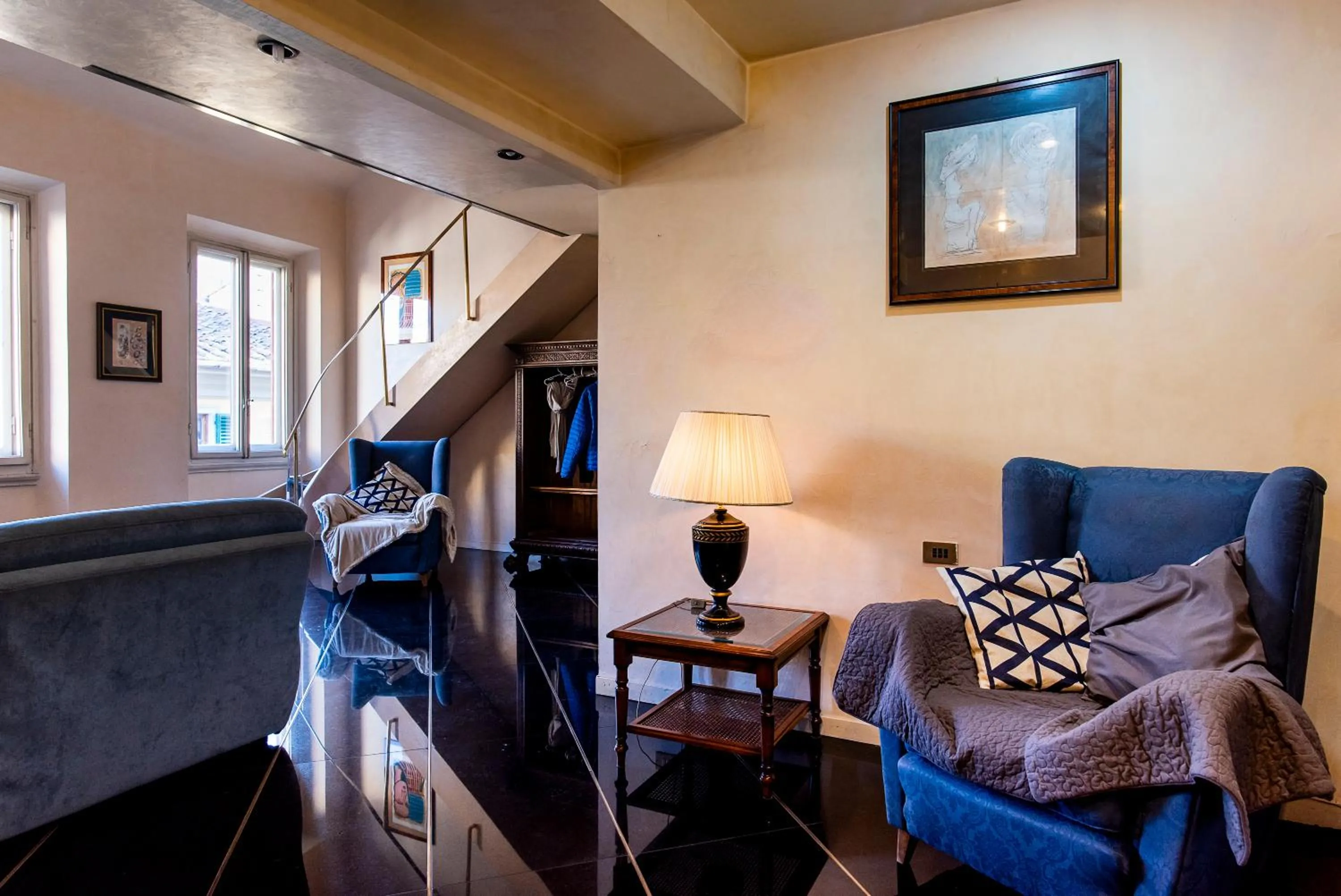 Living room in Borgo San Lorenzo Attico Duomo