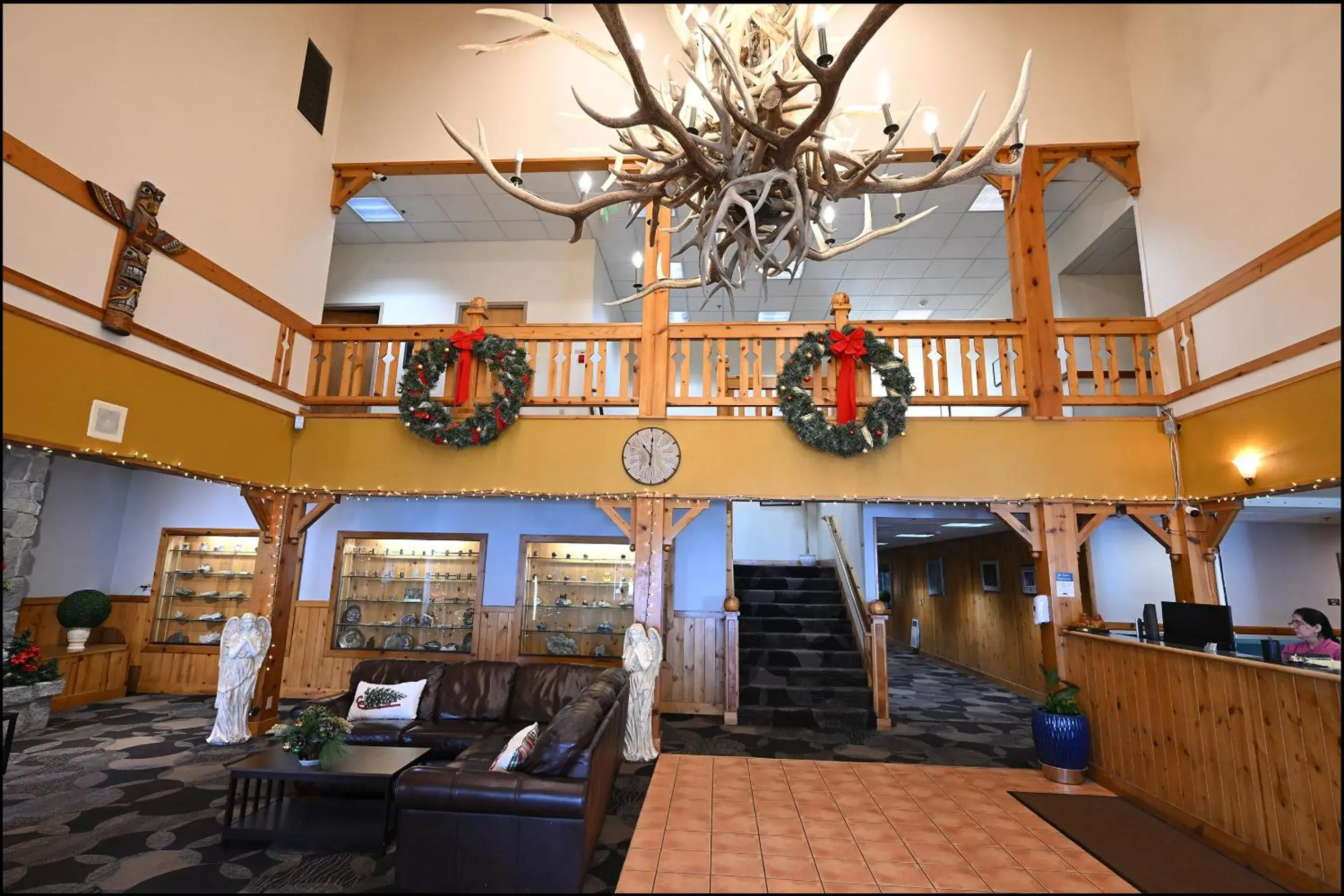 Property building in The Summit Inn Property building in The Summit Inn