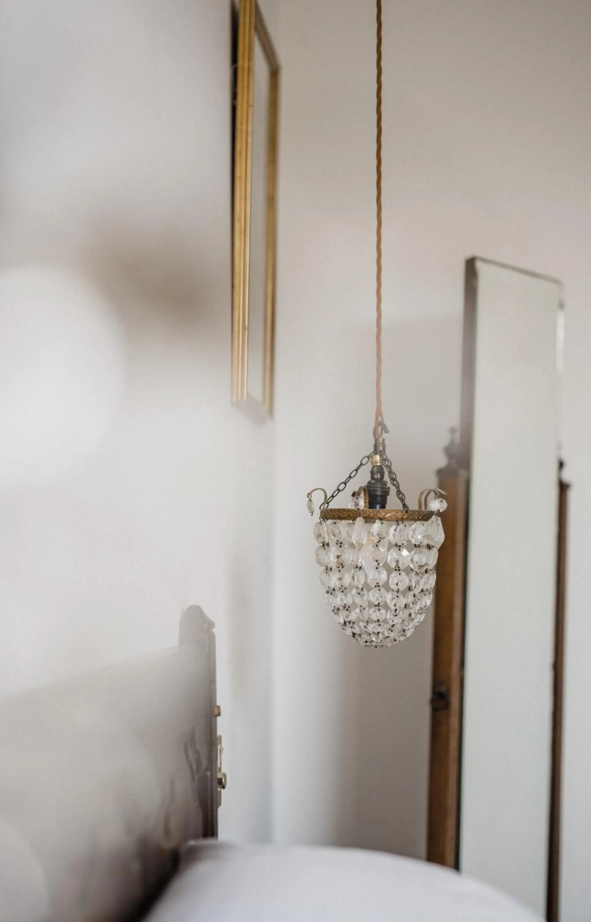 Bedroom in The Crooked Swan