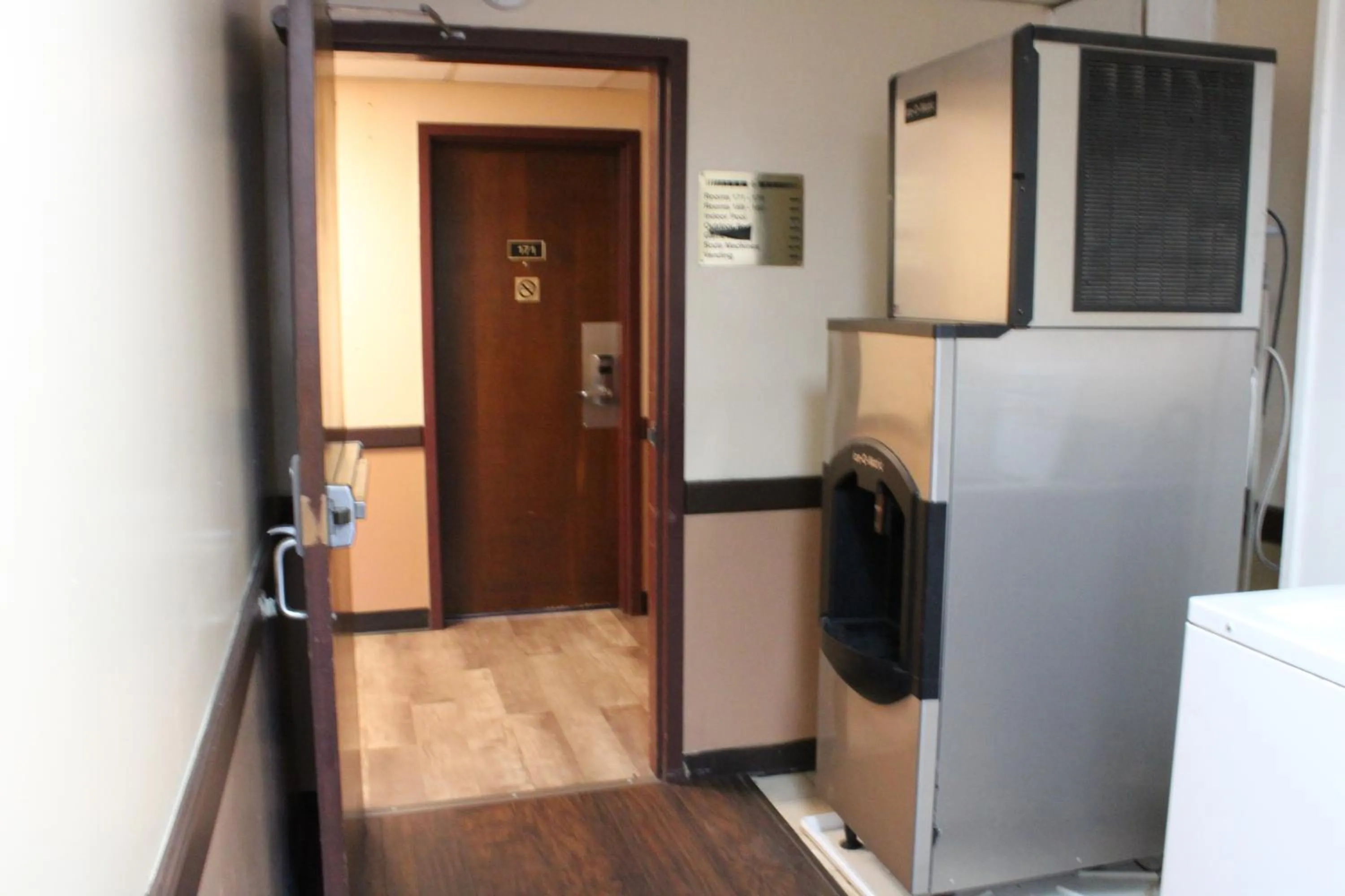 Bellevue Hotel and Suites