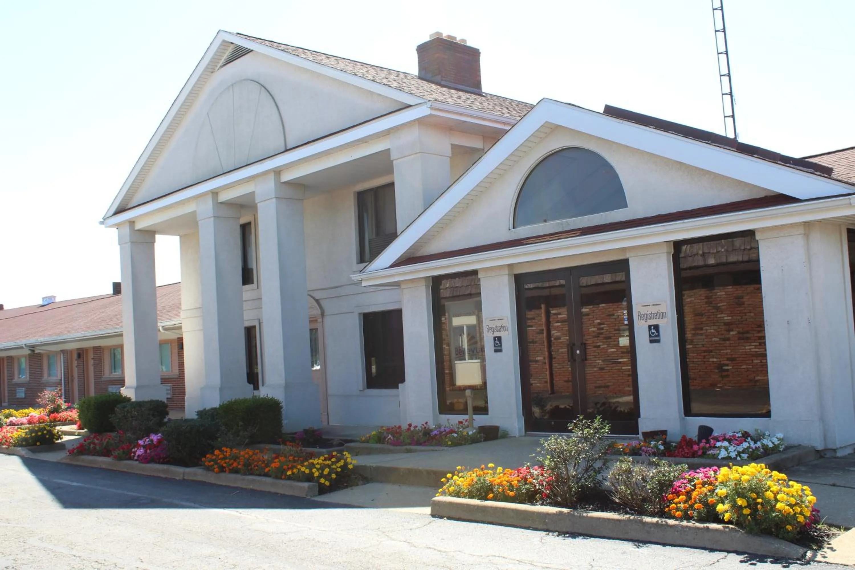 Bellevue Hotel and Suites