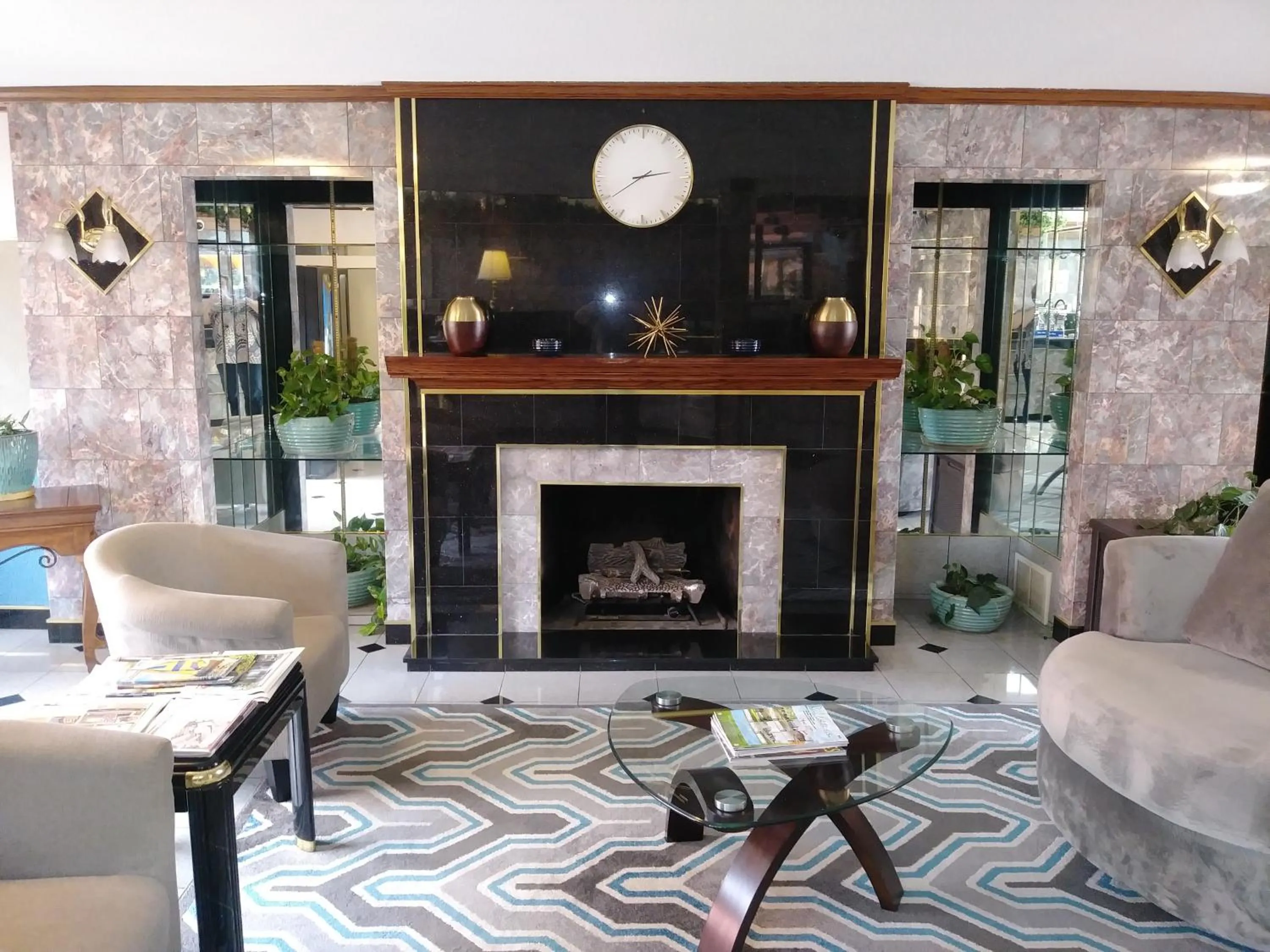 Lobby or reception in Bellevue Hotel and Suites