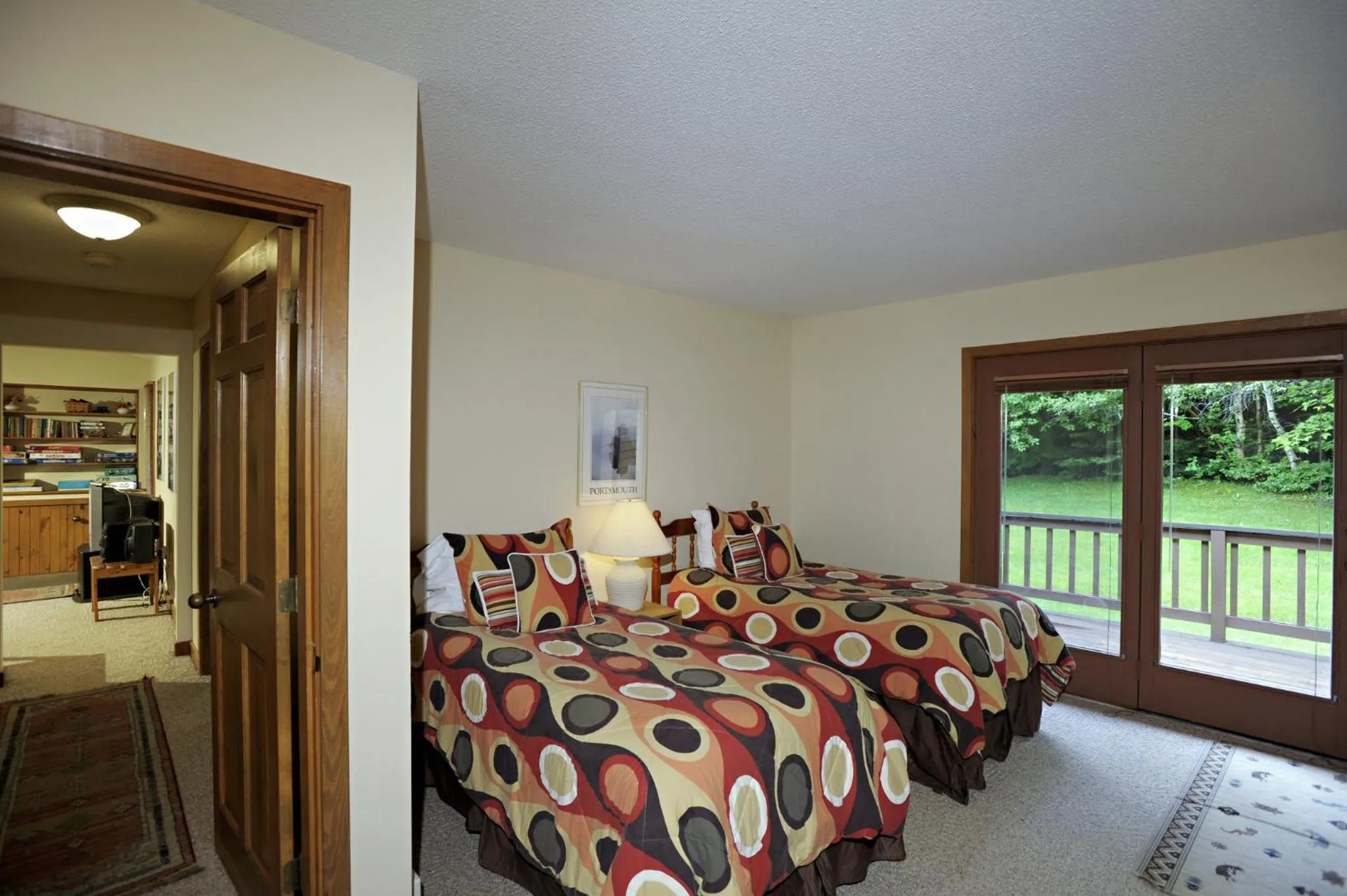 Photo of the whole room, Bed in The Townhomes at Bretton Woods