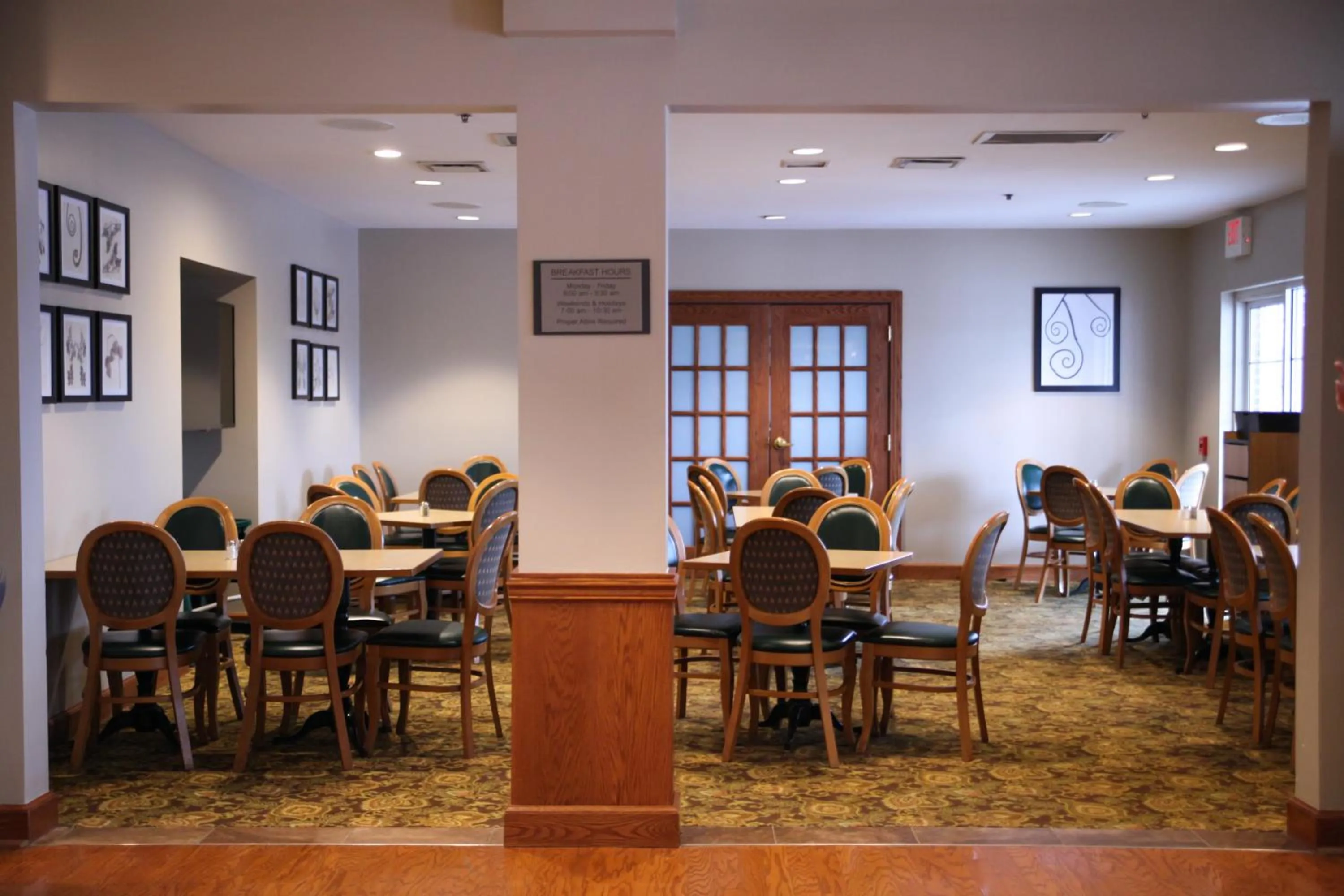 Restaurant/places to eat in Country Inn & Suites by Radisson, Gettysburg, PA