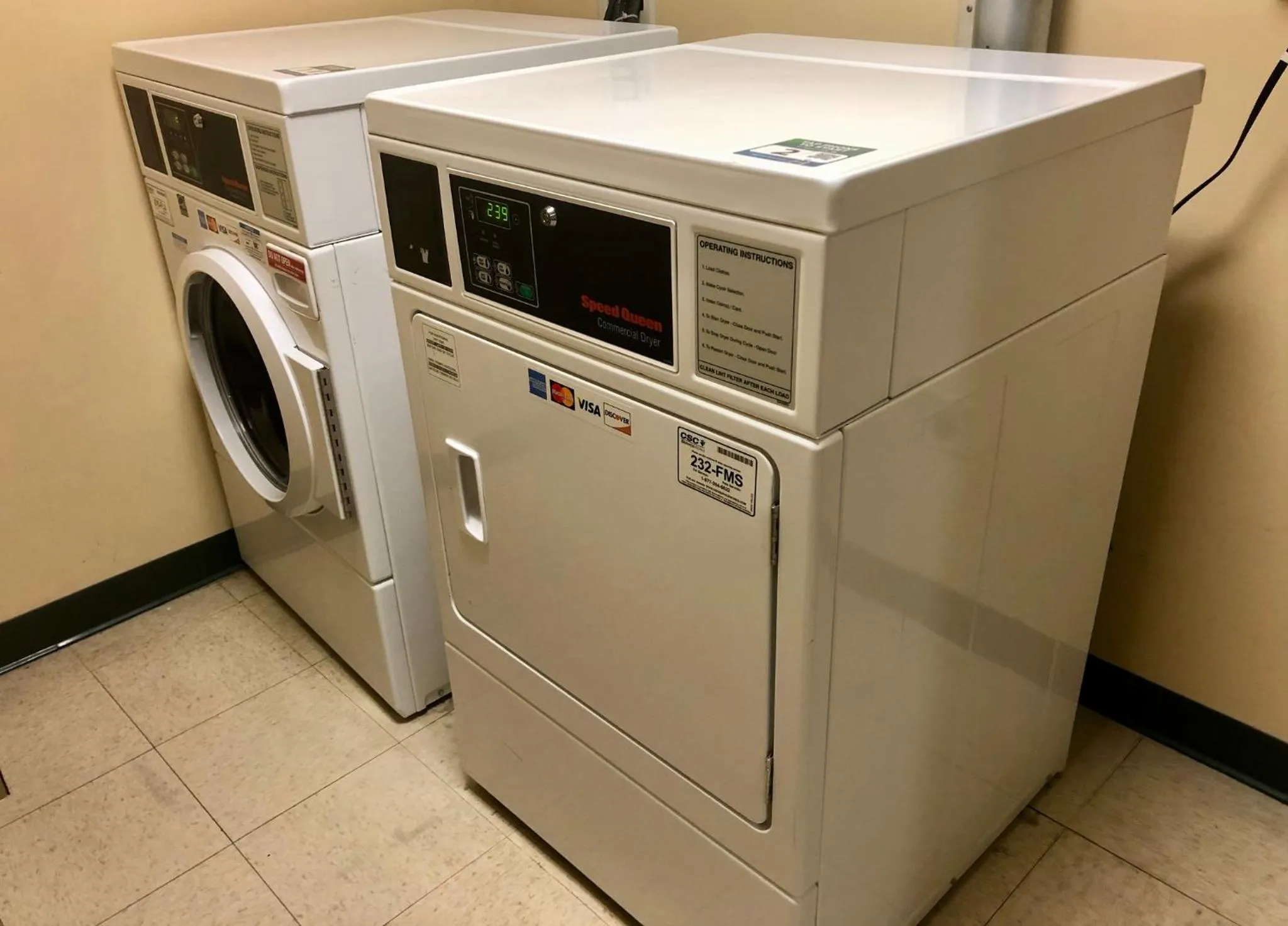 laundry in Country Inn & Suites by Radisson, Gettysburg, PA