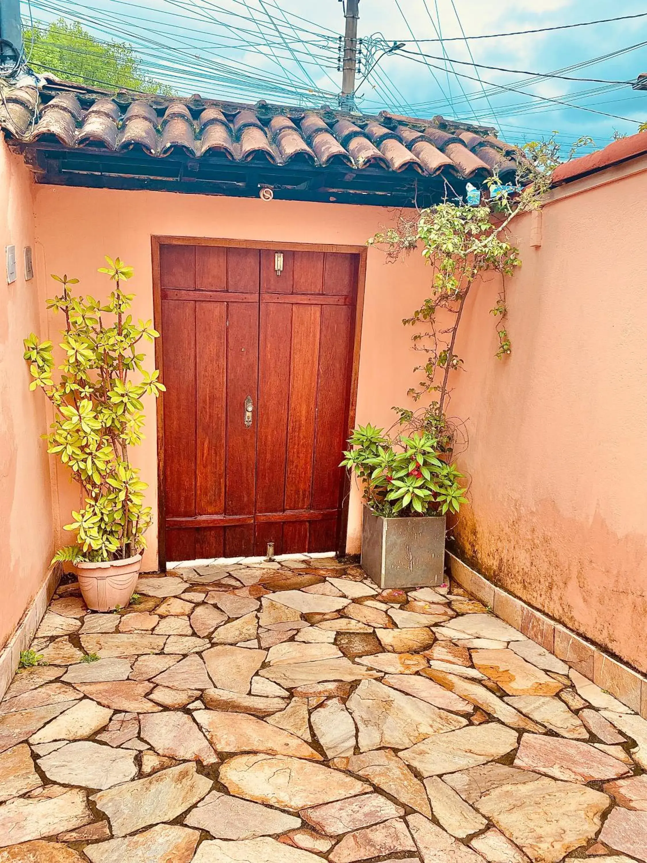 Facade/entrance in Hospedaria Vila Rica - Pousada a 1 km do Centro Histórico Facade/entrance in Hospedaria Vila Rica - Pousada a 1 km do Centro Histórico