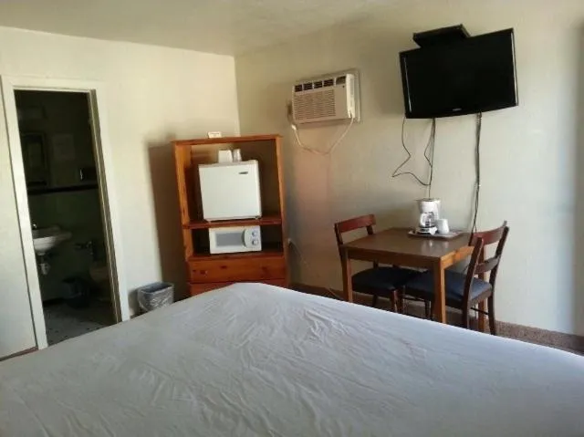 Bed in Budget Inn Ballinger