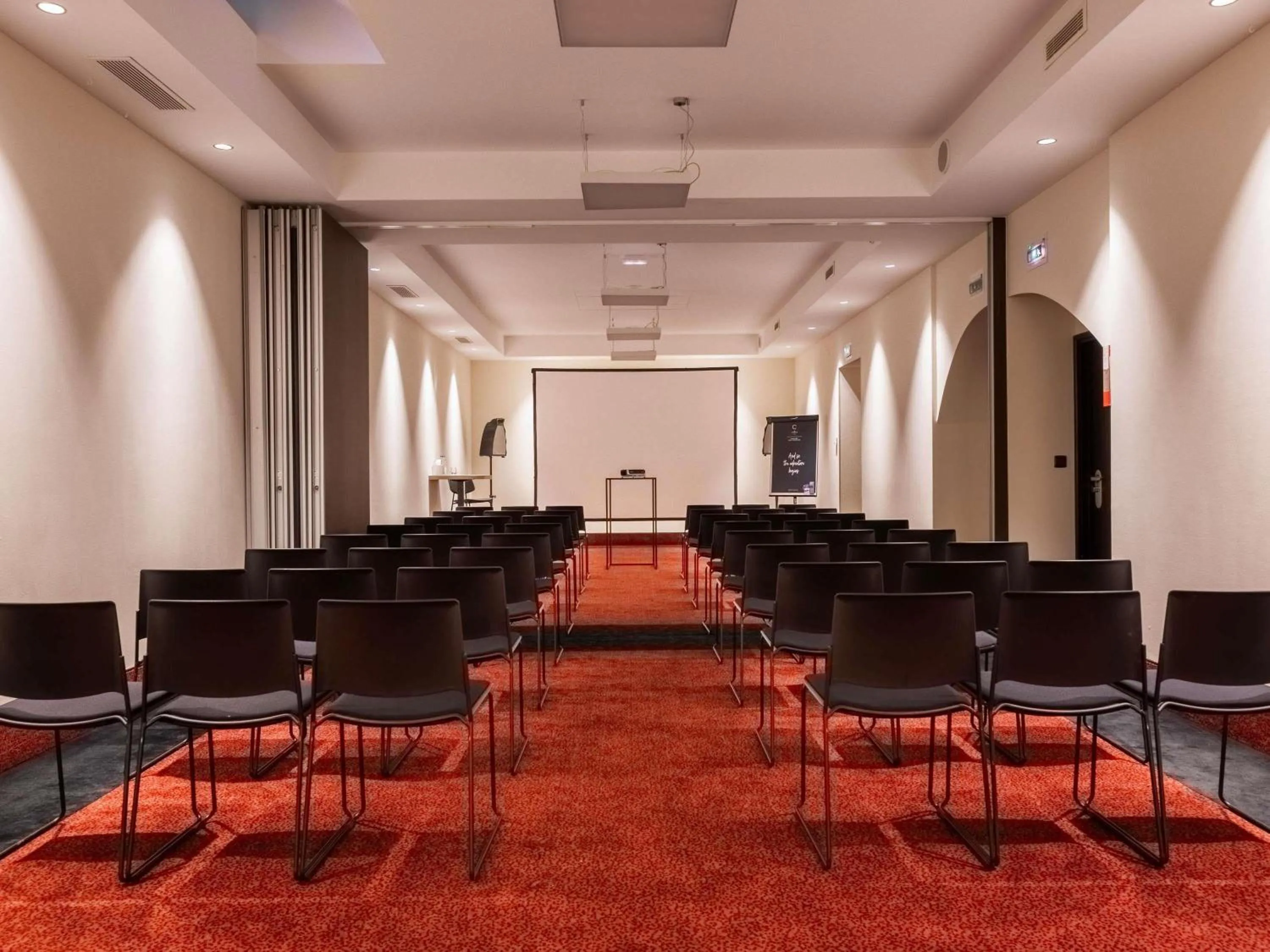 Meeting/conference room in La Citadelle Hotel Metz - MGallery Collection