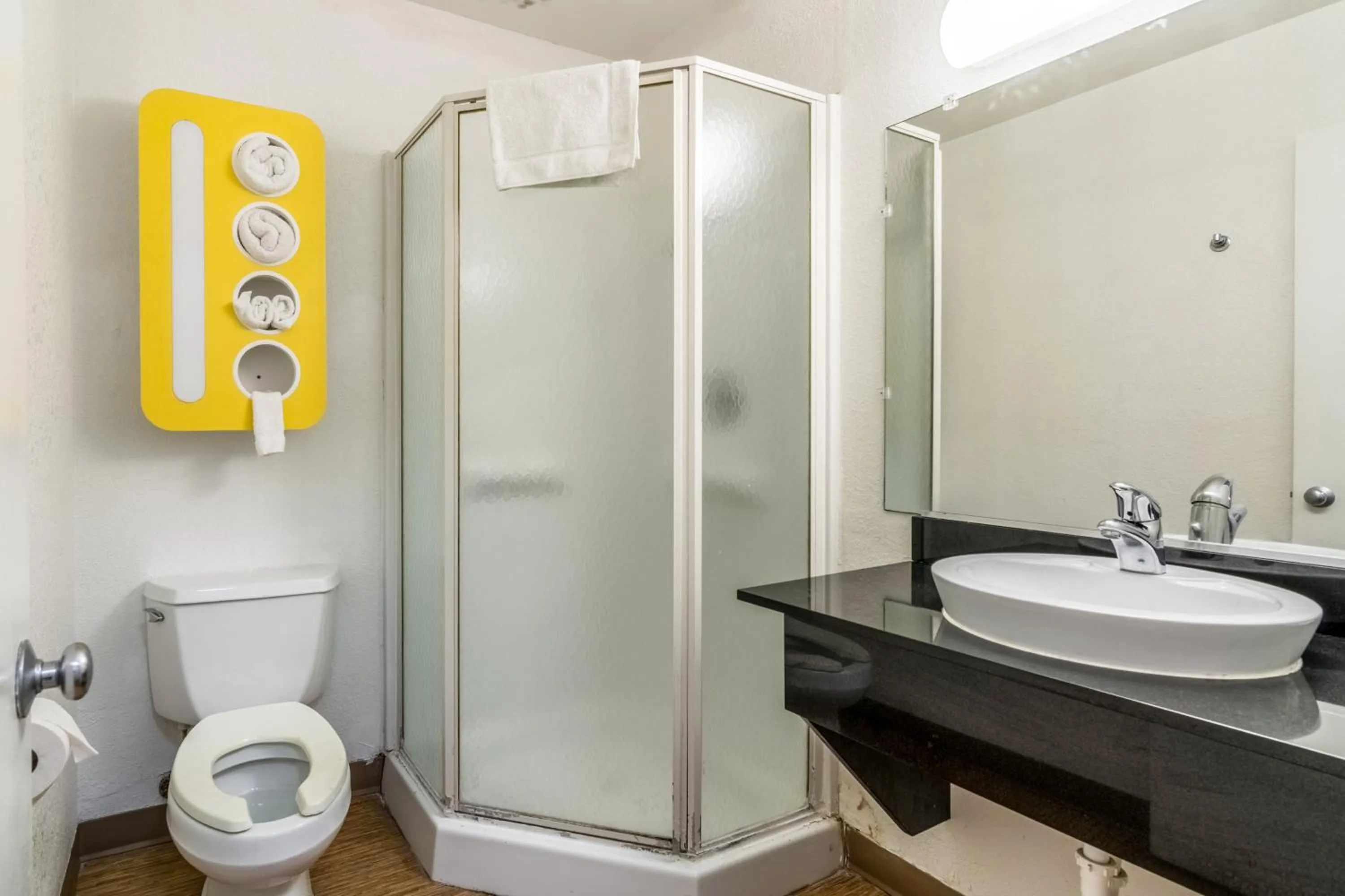 Bathroom in Motel 6-Lumberton, NC