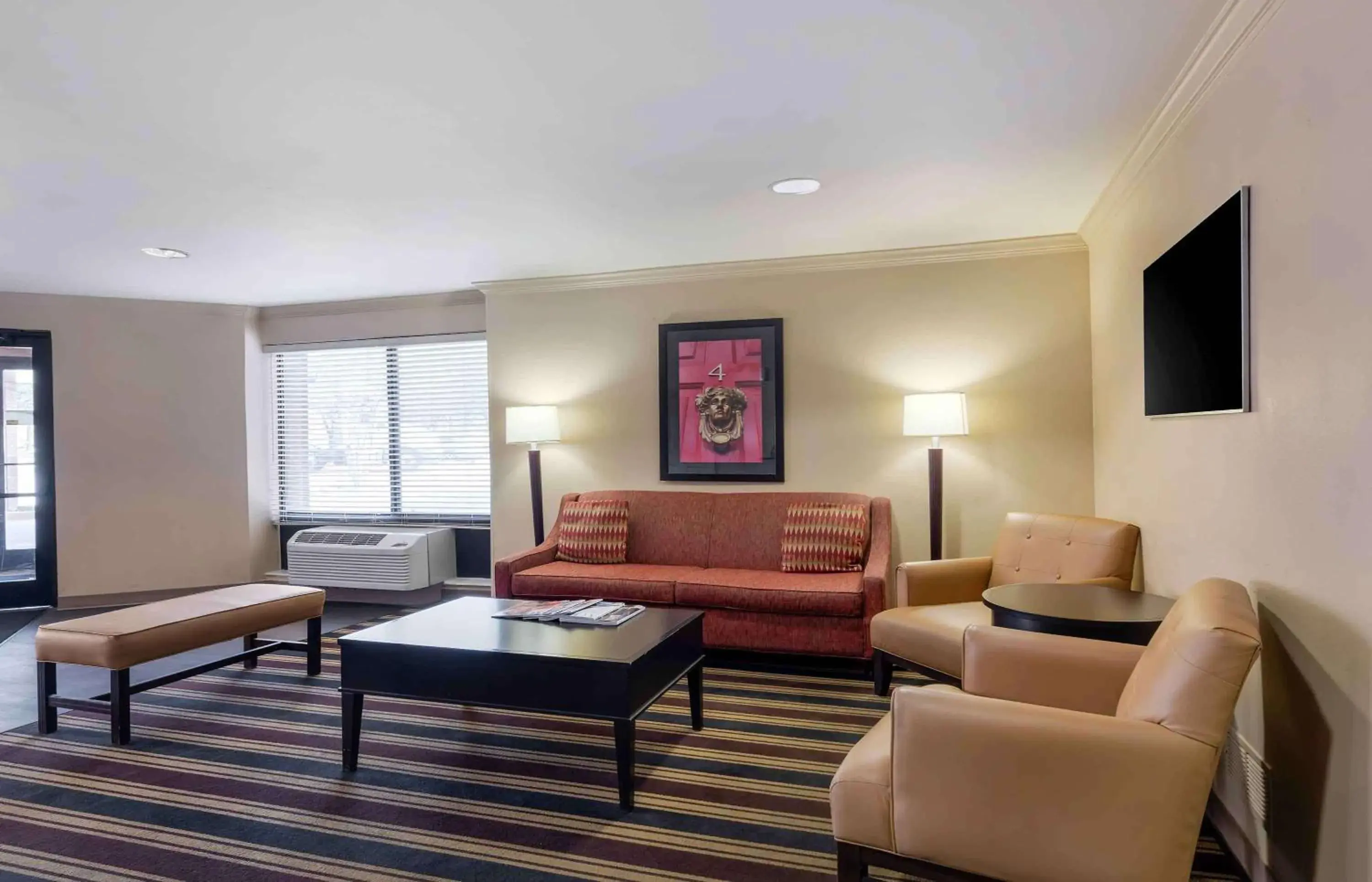 Lobby or reception in Extended Stay America Select Suites - Dallas - Farmers Branch Lobby or reception in Extended Stay America Select Suites - Dallas - Farmers Branch