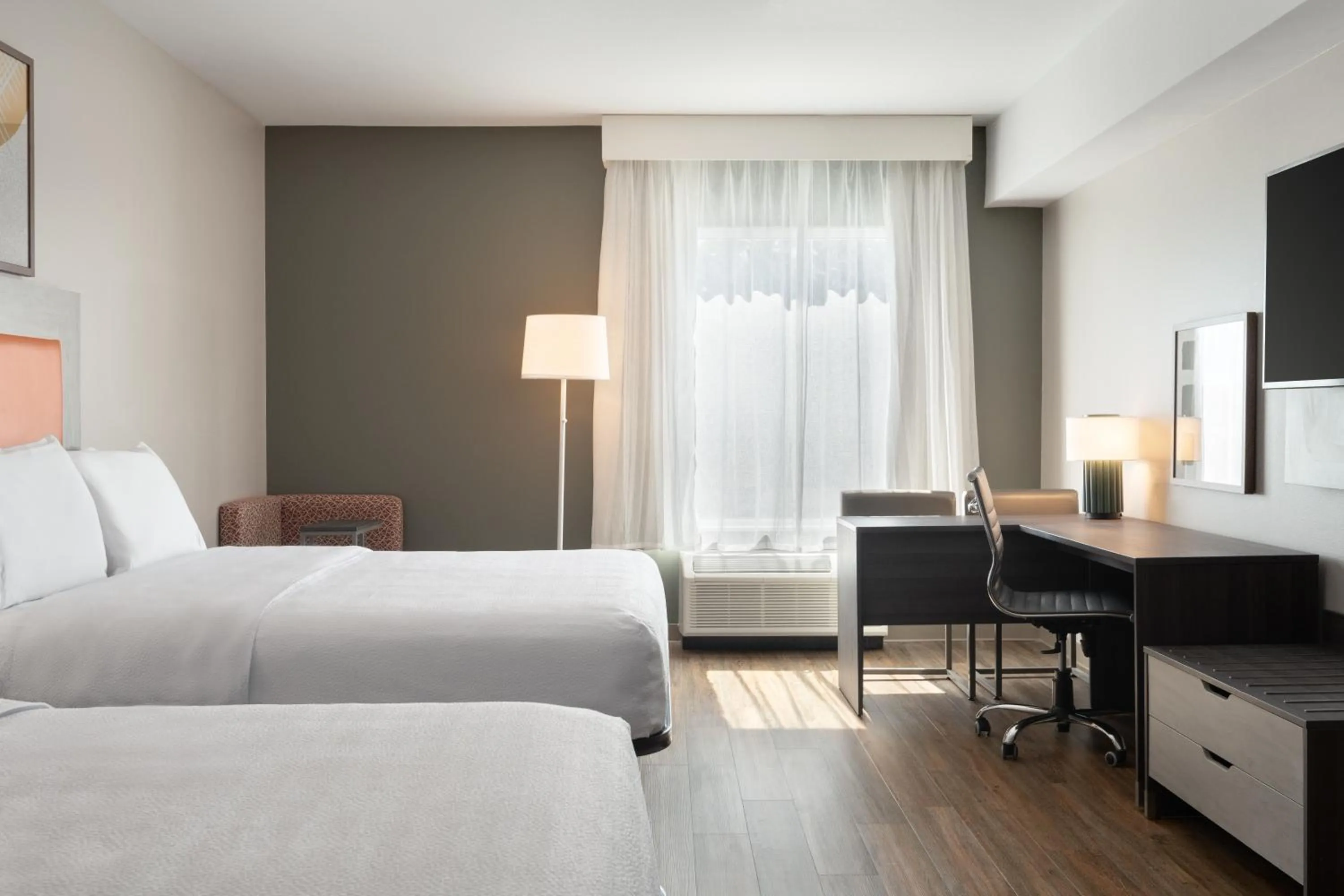 Bedroom, Bed in Best Western Sugar Sands Inn & Suites