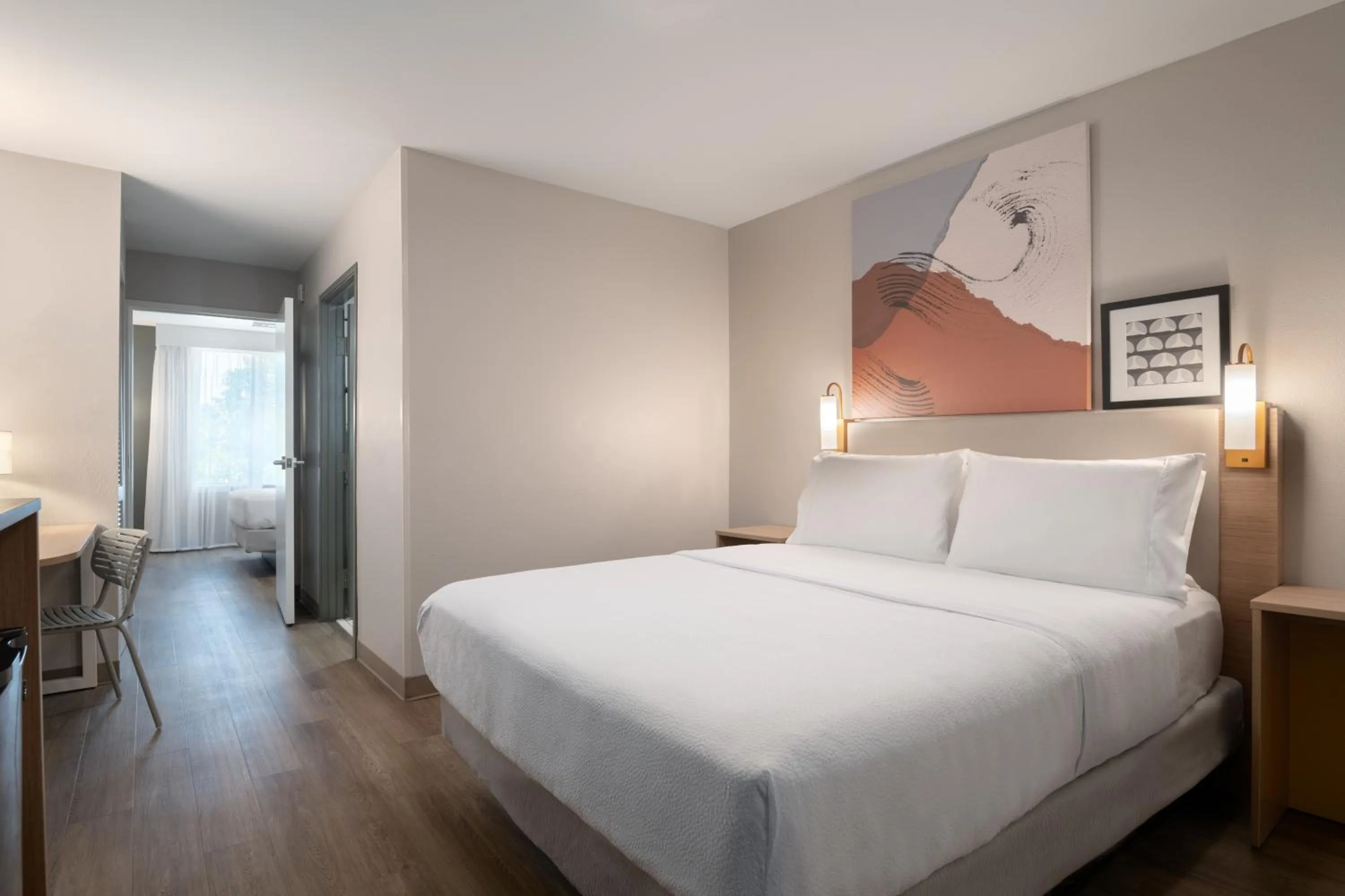 Bed in Best Western Sugar Sands Inn & Suites