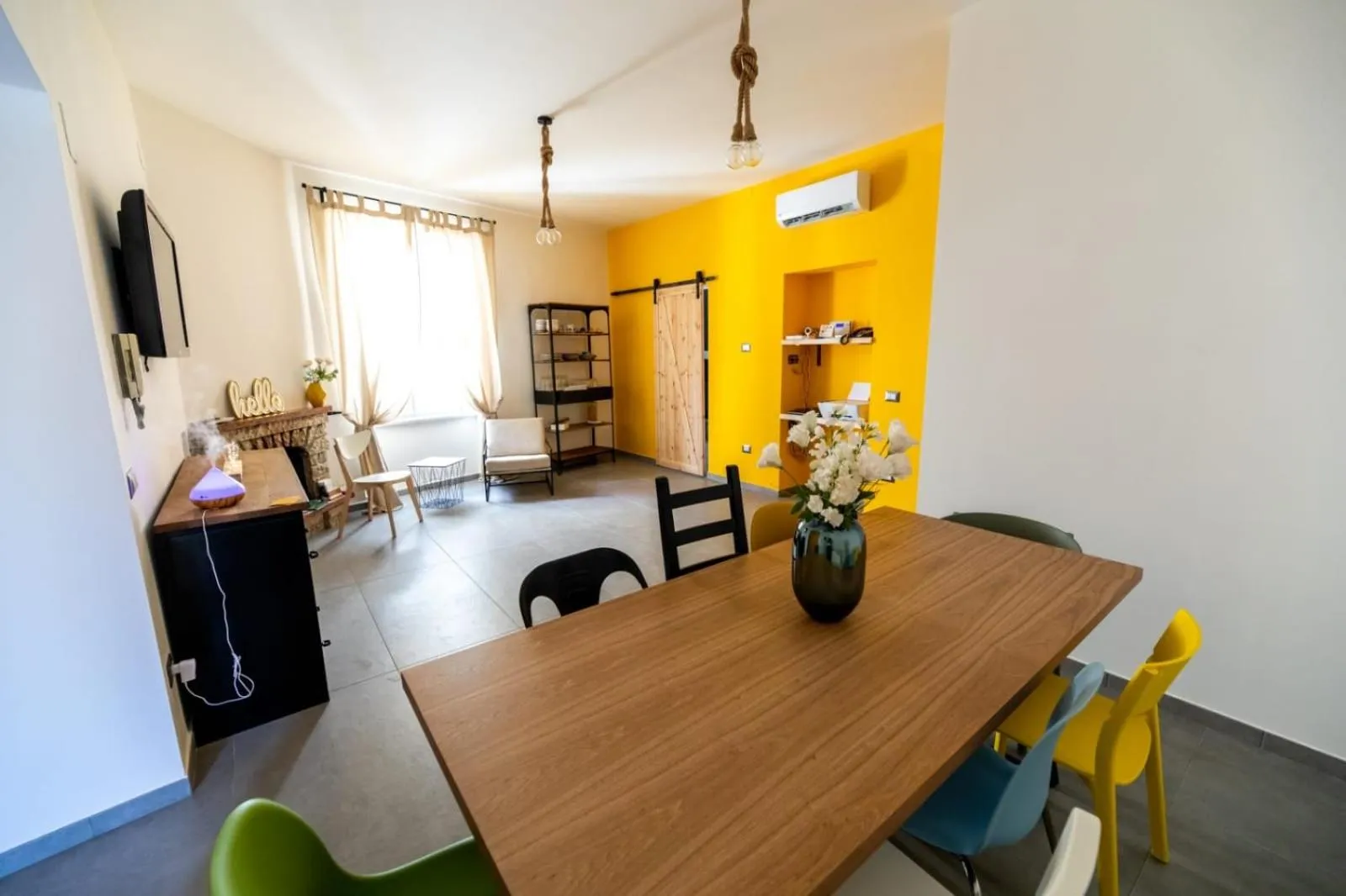 Kitchen or kitchenette in Mira Vietri