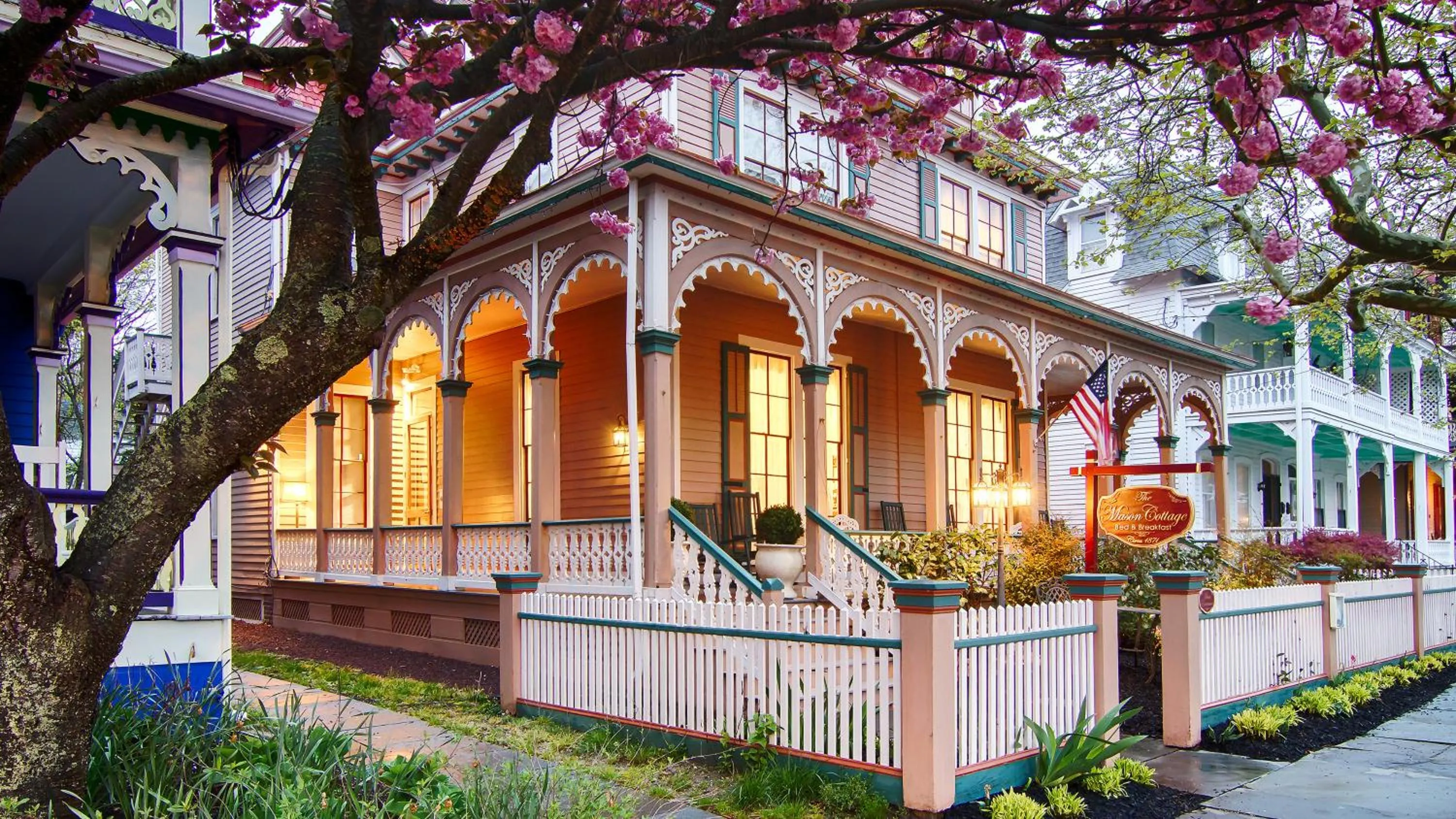 The Mason Cottage Downtown