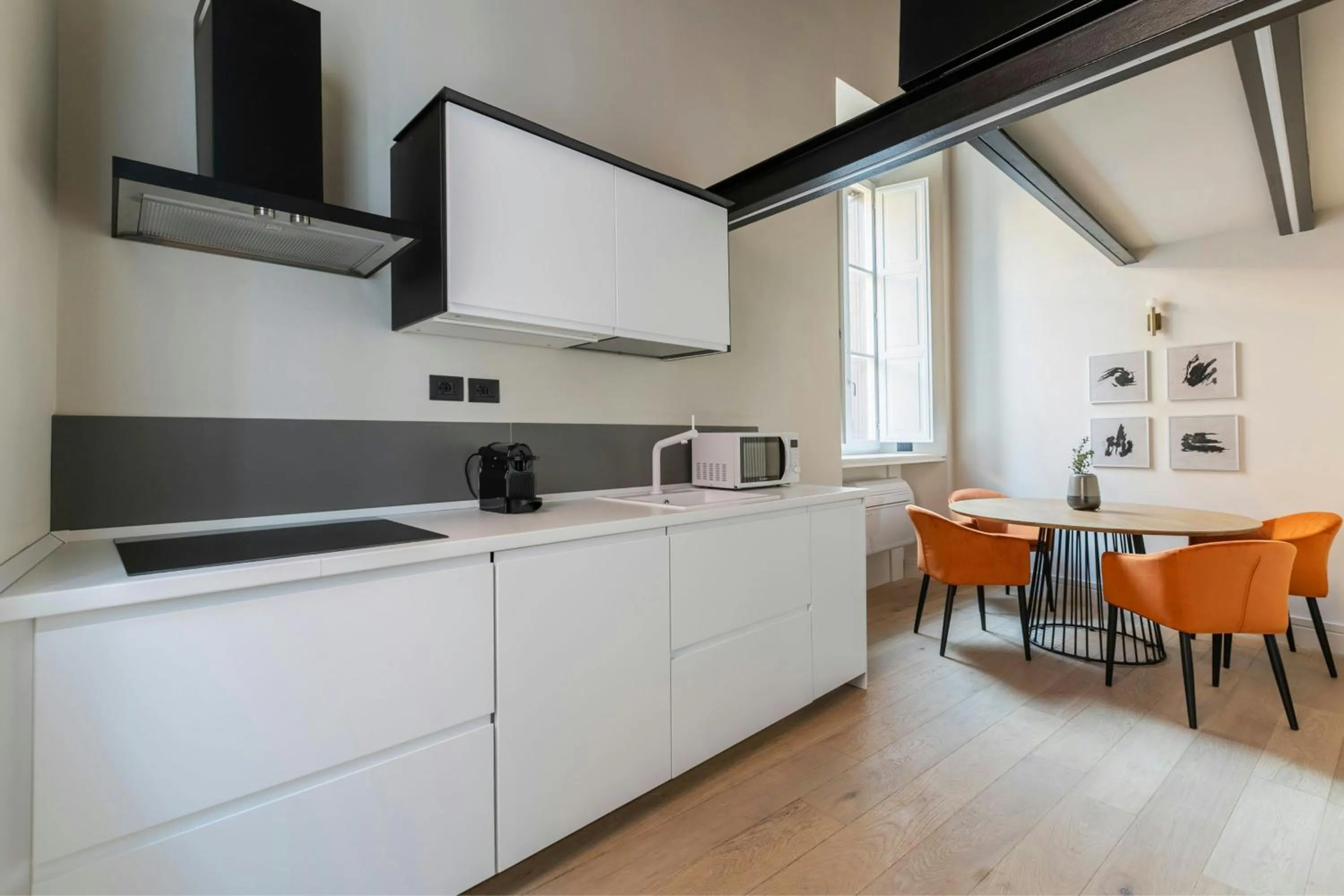 Kitchen or kitchenette in Sonder by Marriott Bonvoy Trastevere Apartments Piazza Trilussa