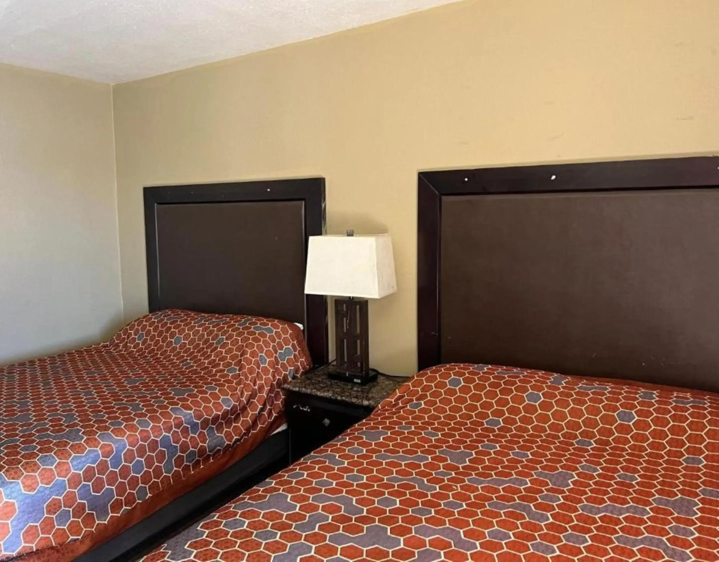 Bedroom, Bed in Carl's Motel Bedroom, Bed in Carl's Motel