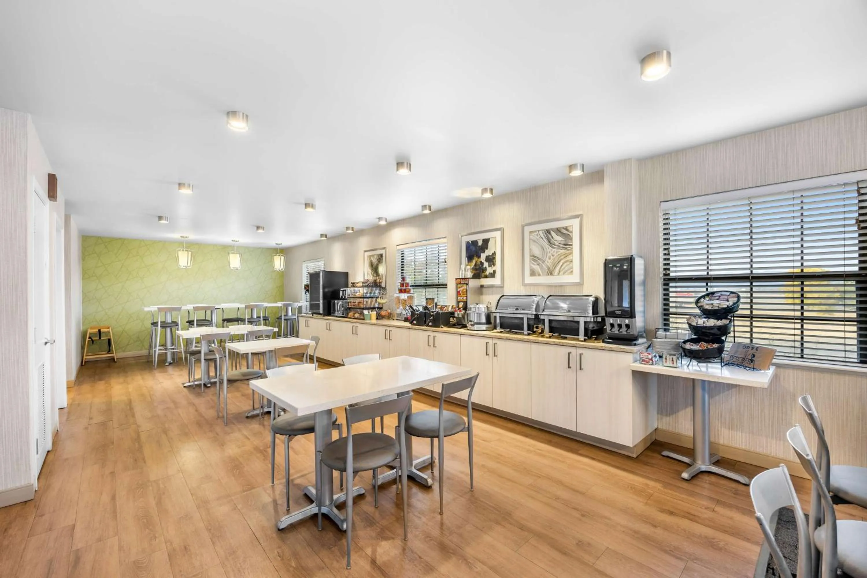 Breakfast in Best Western Grants Pass Inn