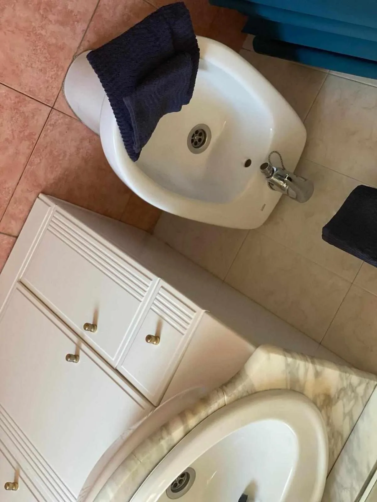 Toilet in Residencia 12 OCTUBRE