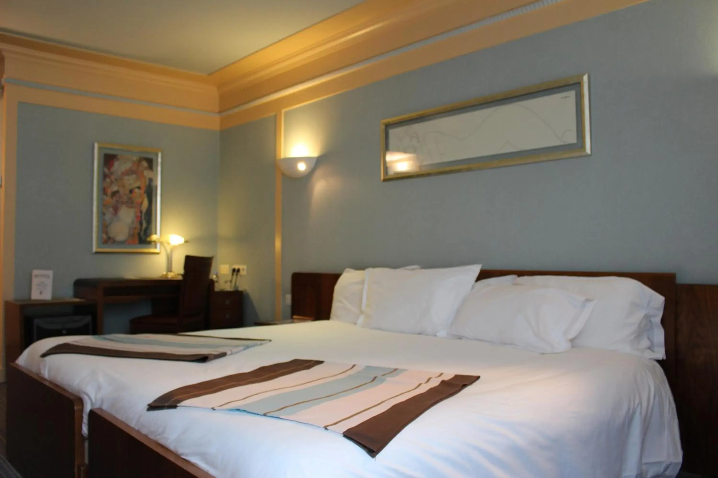 Property building, Bed in Hotel Art Deco Euralille Property building, Bed in Hotel Art Deco Euralille