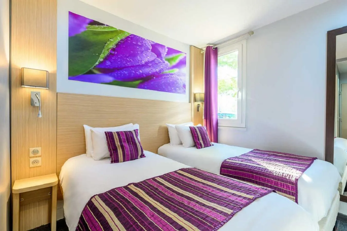 Photo of the whole room, Bed in FH Confort Hotel Orléans Co'met