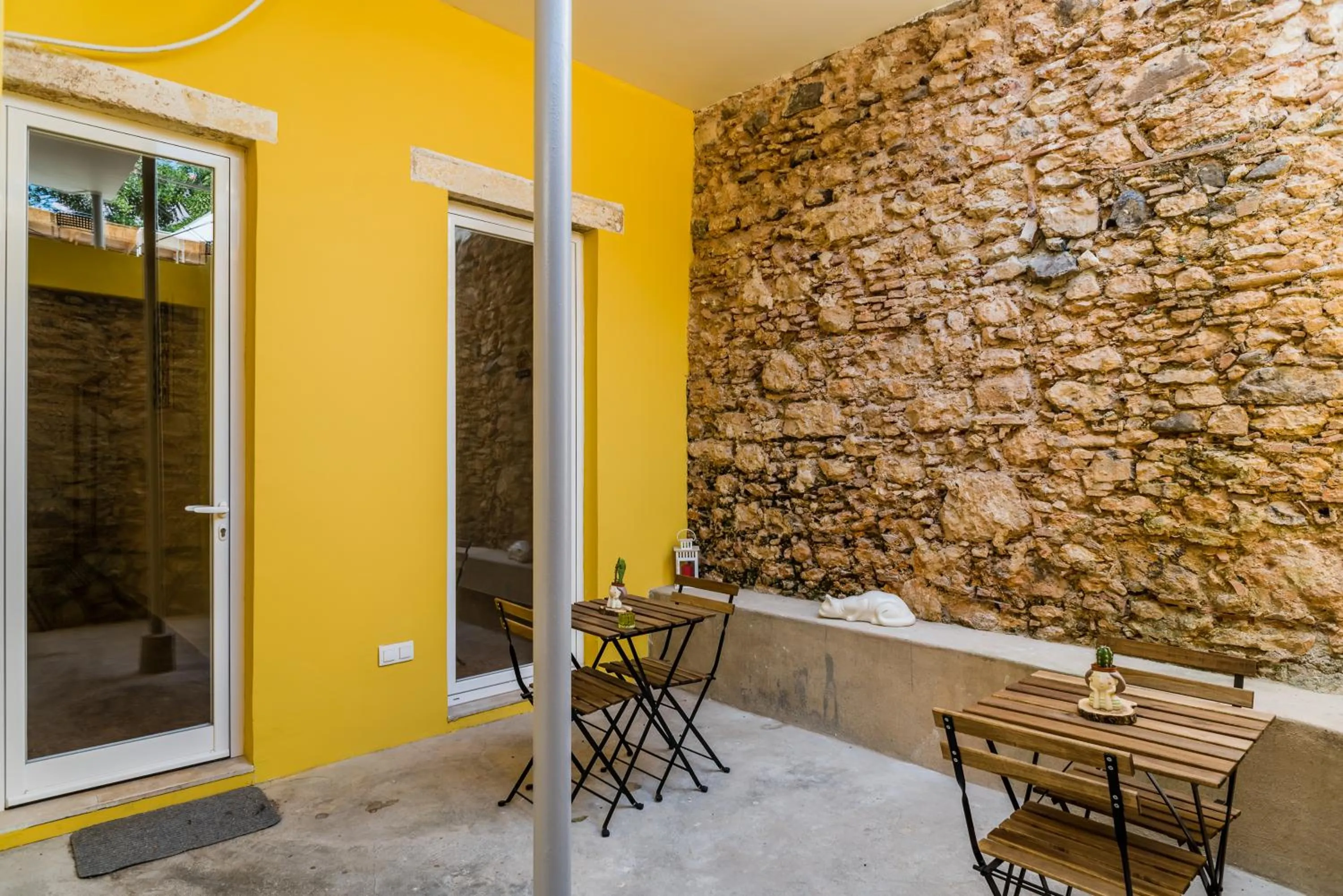 Balcony/Terrace in Memories of Lisbon