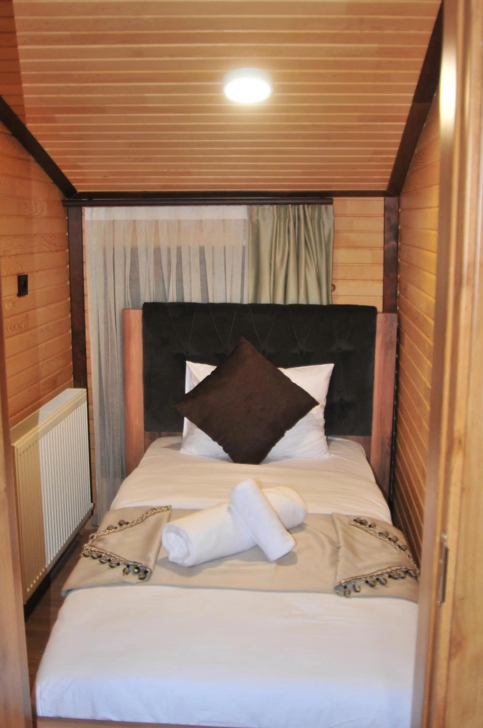 Bed in DİLEK SUIT&CAFE