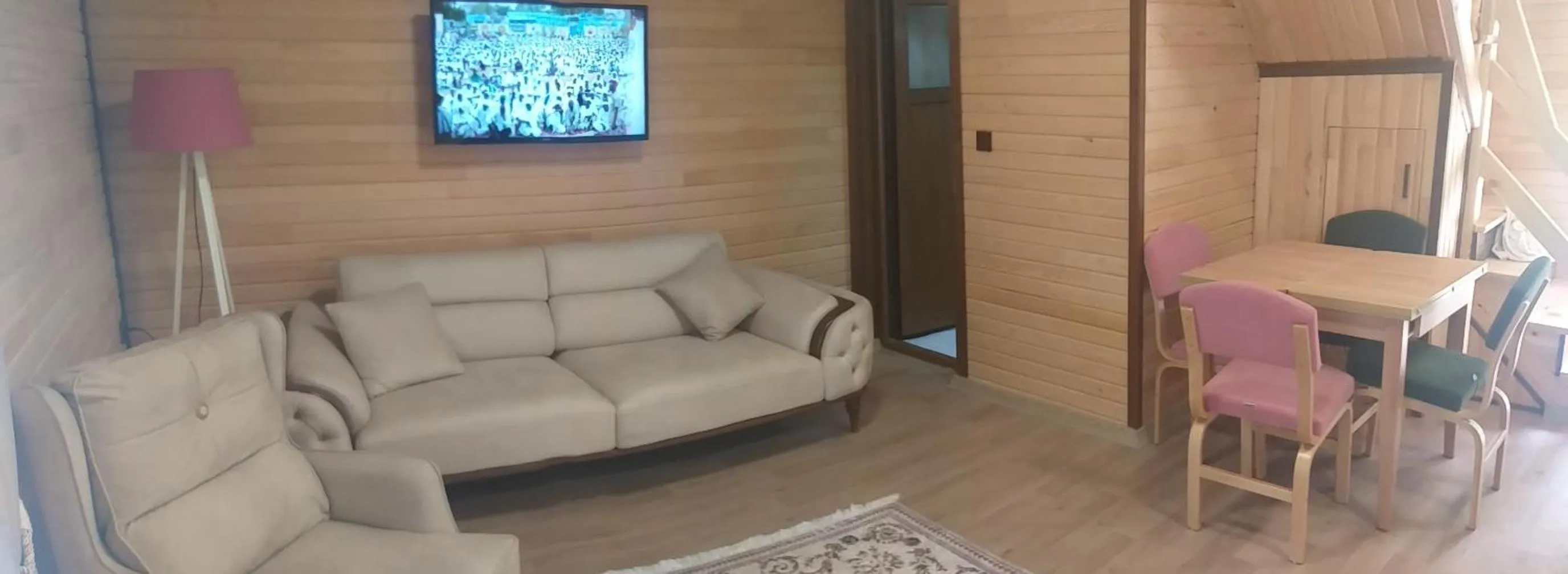 Living room in DİLEK SUIT&CAFE