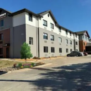 Hawthorn Extended Stay by Wyndham Bedford - Dallas