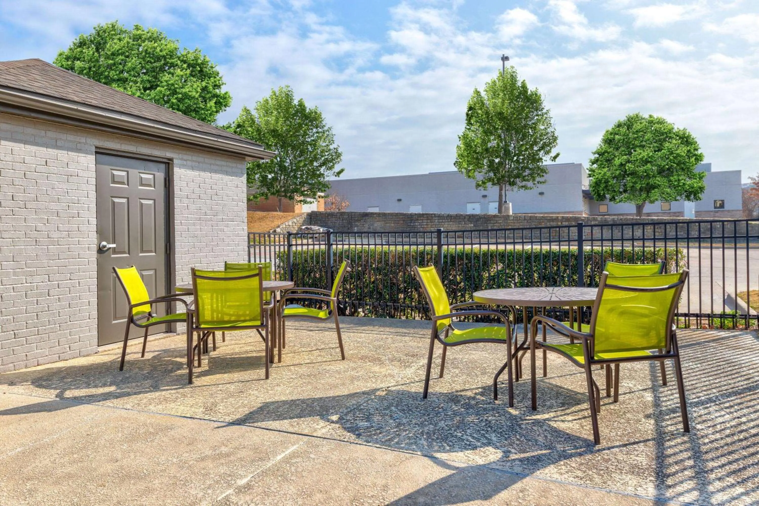 Swimming pool in Hawthorn Extended Stay by Wyndham Bedford - Dallas