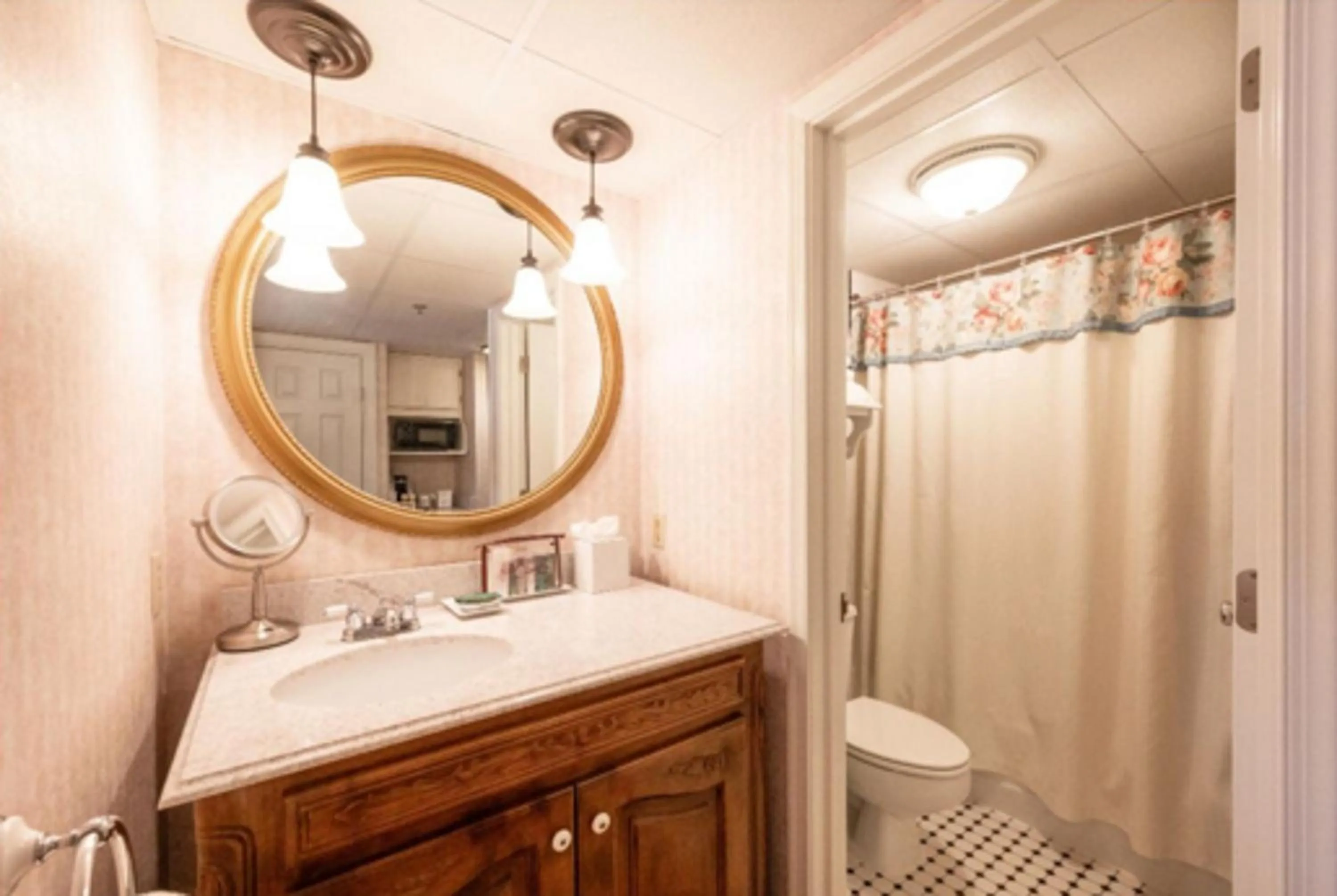 Bathroom in Boardwalk Plaza Hotel