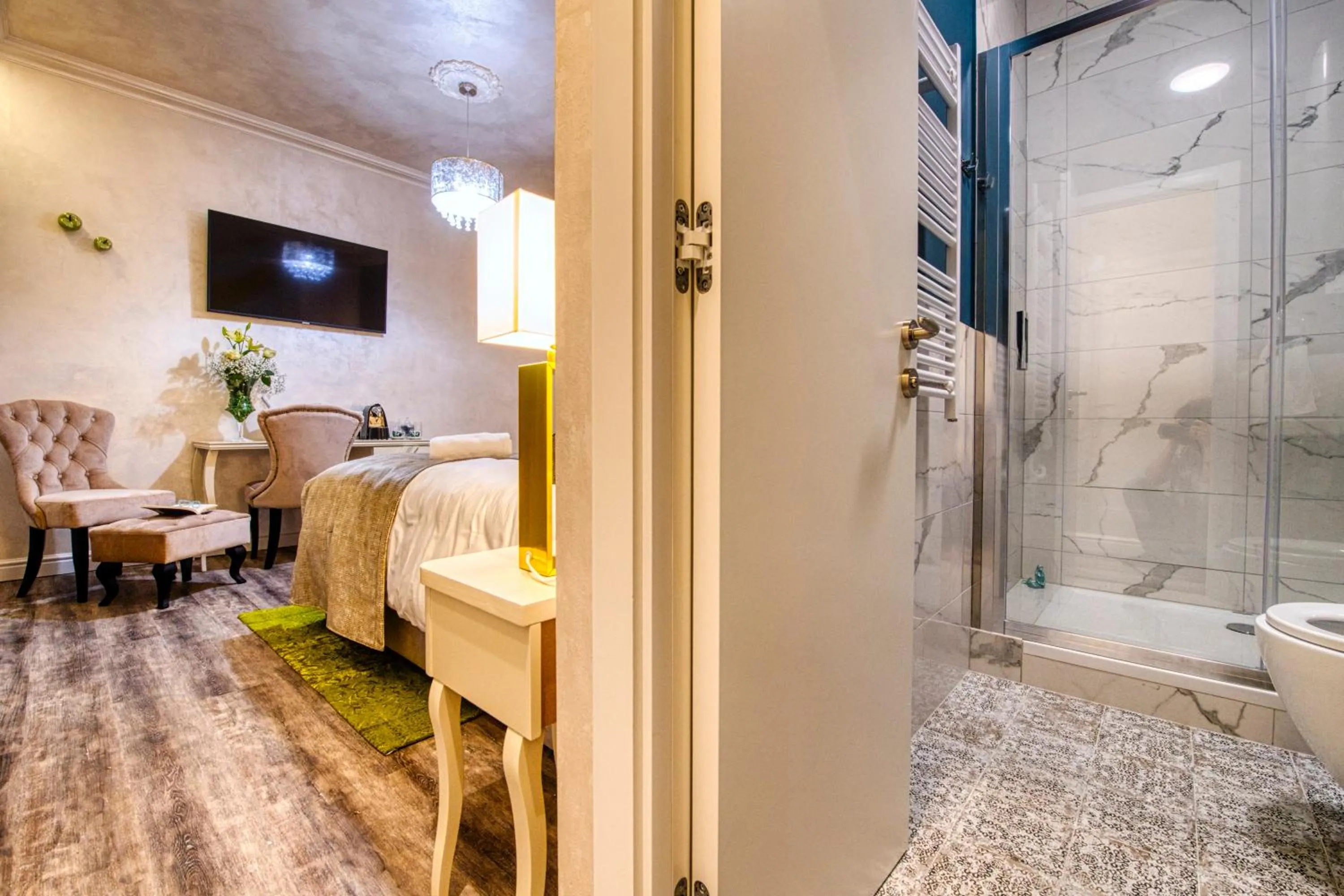 Riva Palace - design rooms
