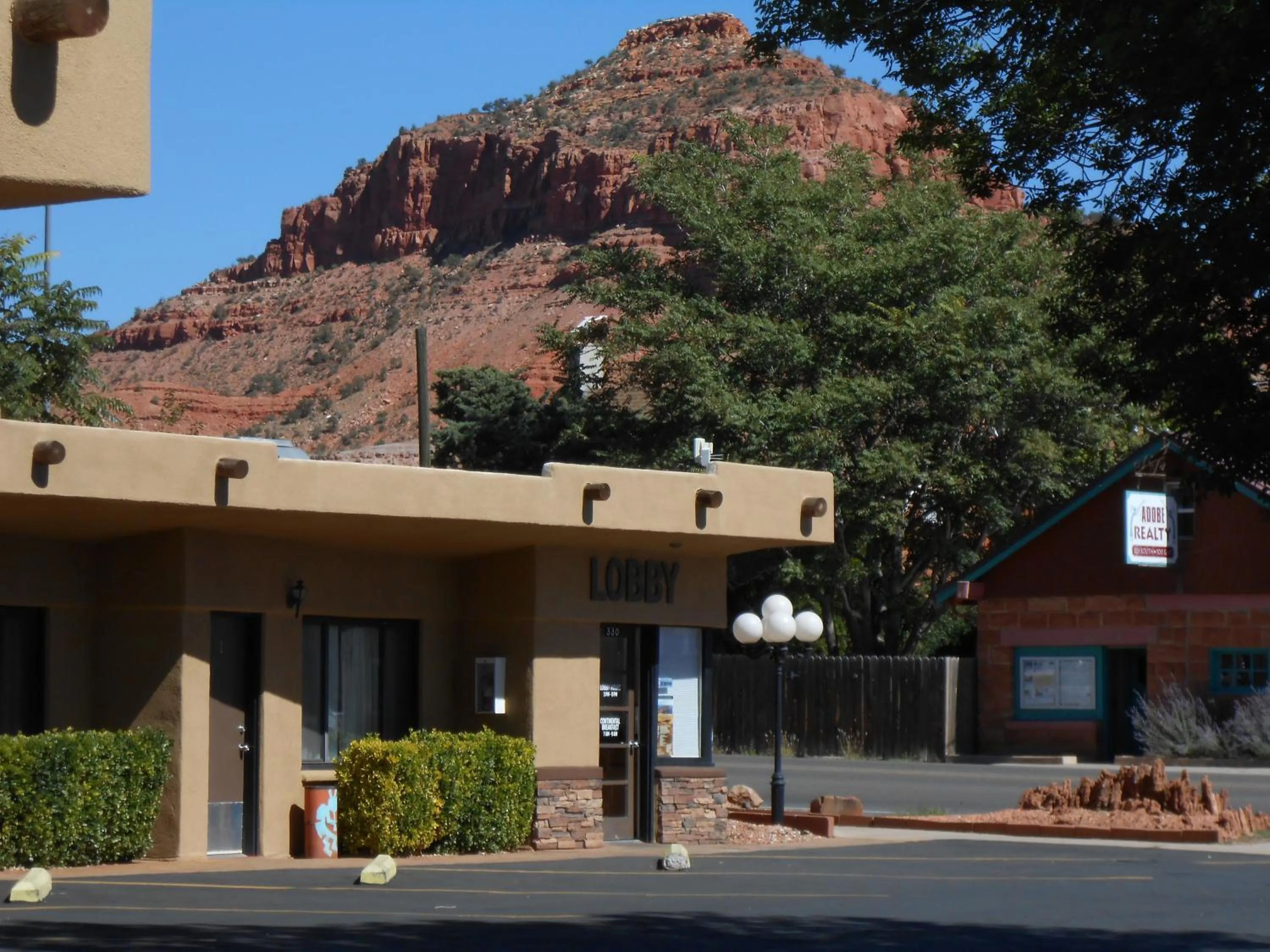 Area and facilities in Redrock Country Inn