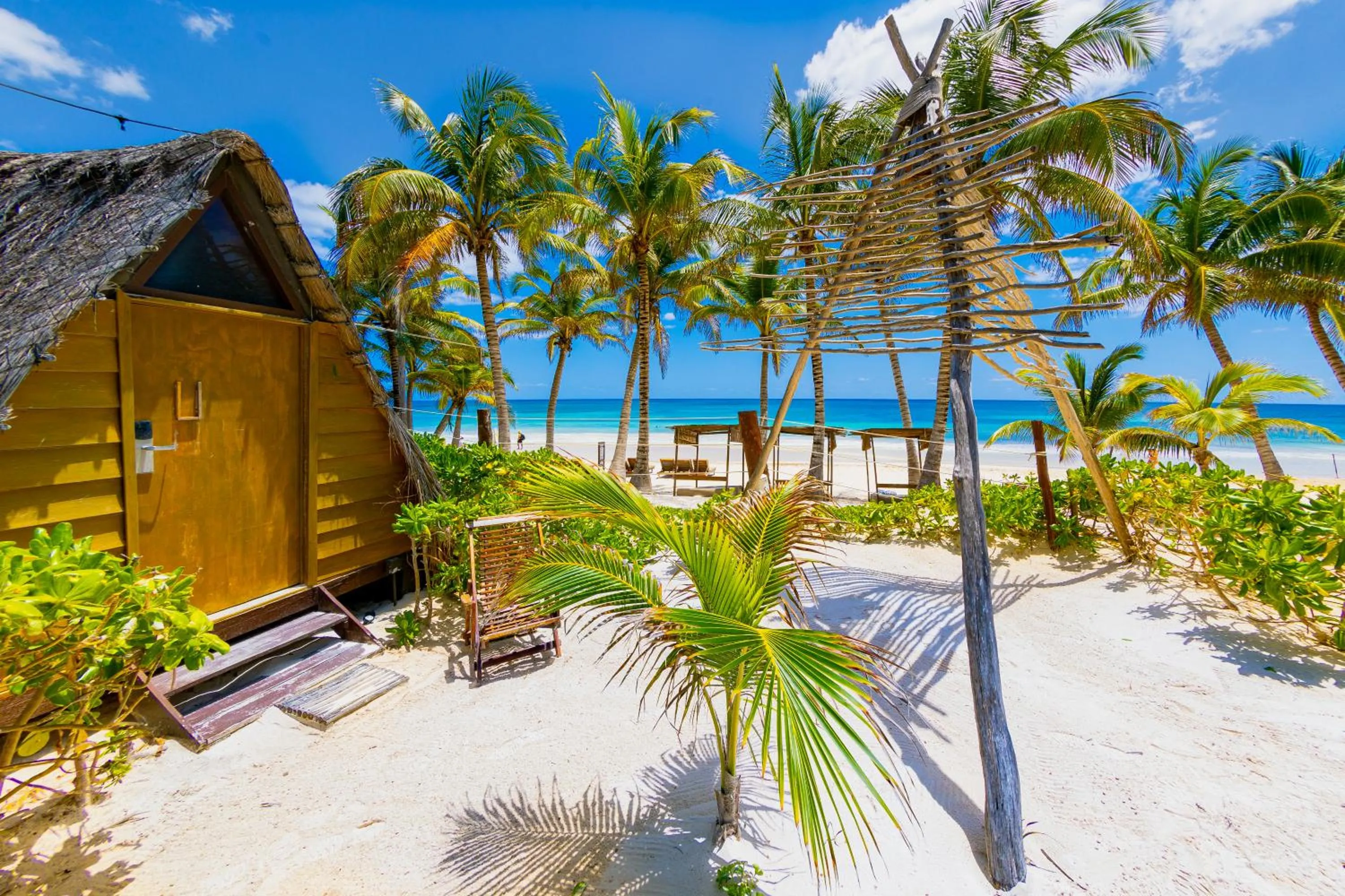 Day in Mia Tulum Beachfront Resort - Ocean View Suites and Beach Club