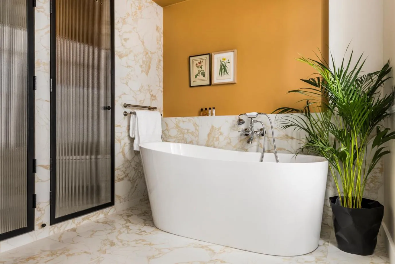 Bathroom in Hôtel Chamar