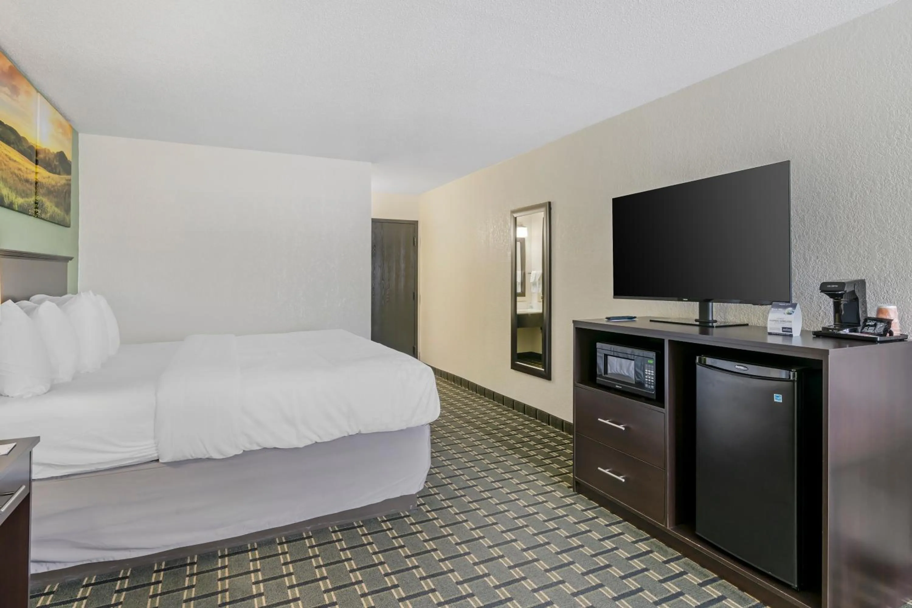 TV and multimedia, Bed in Clarion Pointe