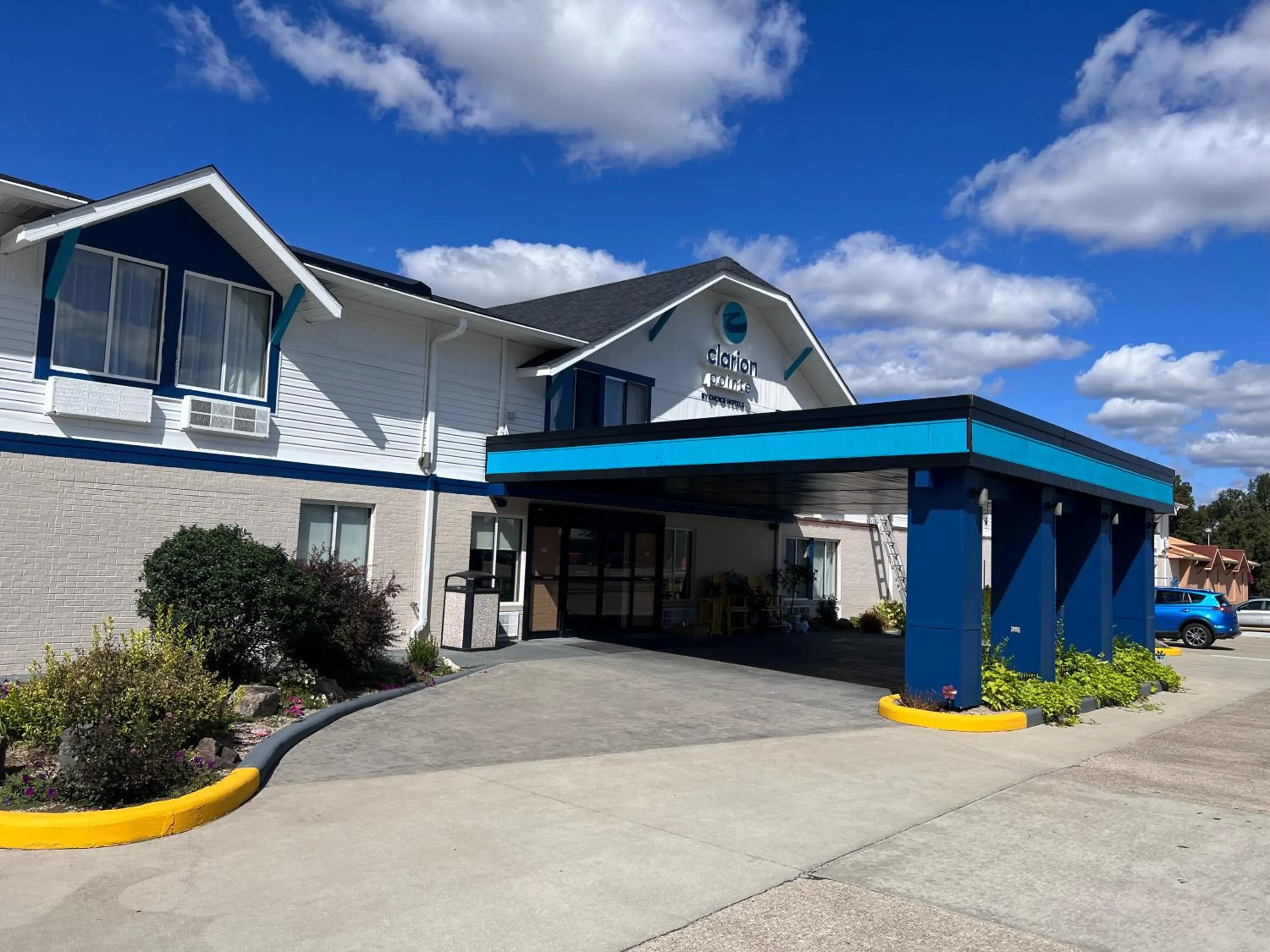 Property building in Clarion Pointe