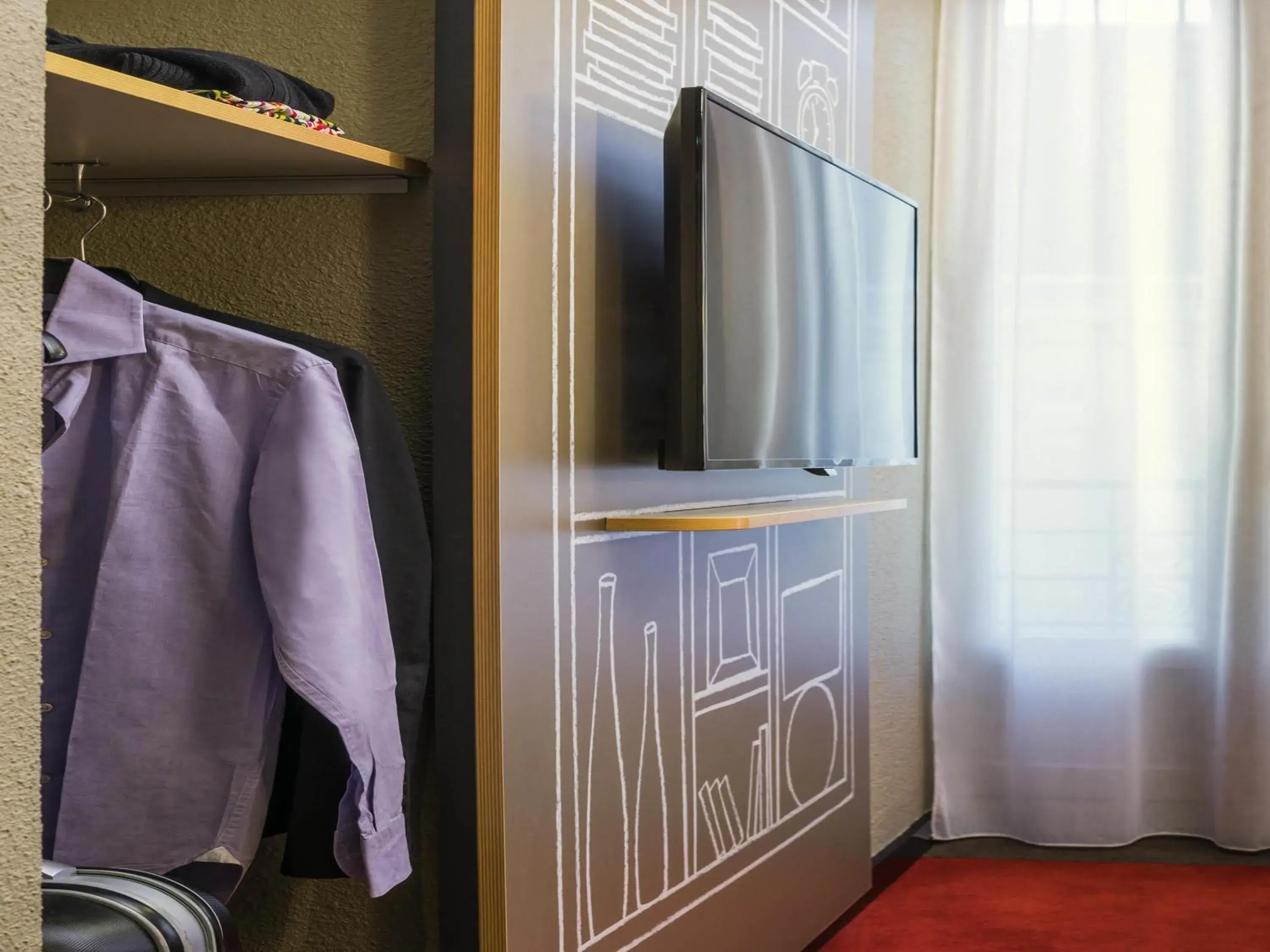 Bedroom in ibis Clichy Centre Mairie Bedroom in ibis Clichy Centre Mairie