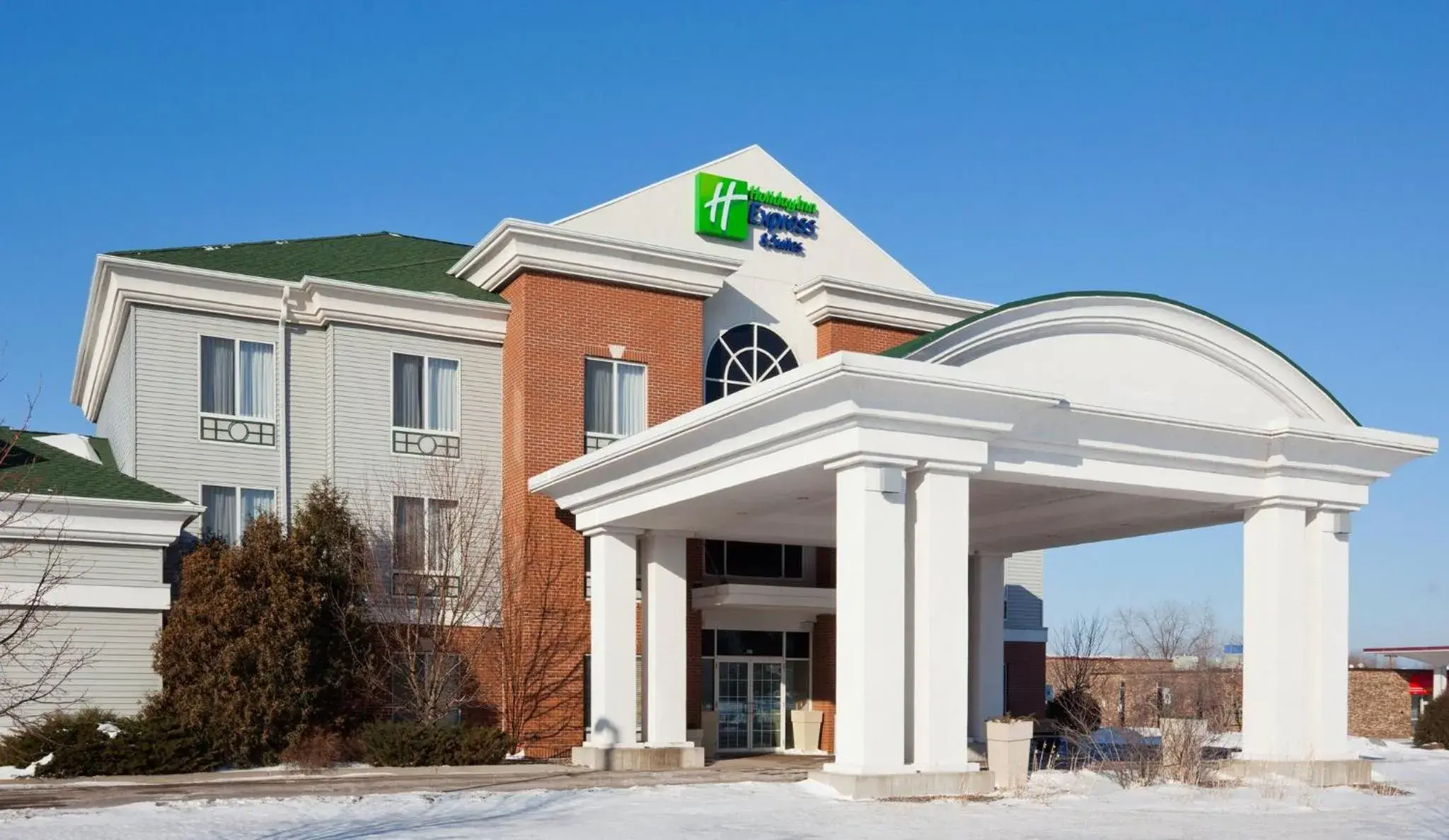 Property building in Holiday Inn Express & Suites Superior by IHG Property building in Holiday Inn Express & Suites Superior by IHG