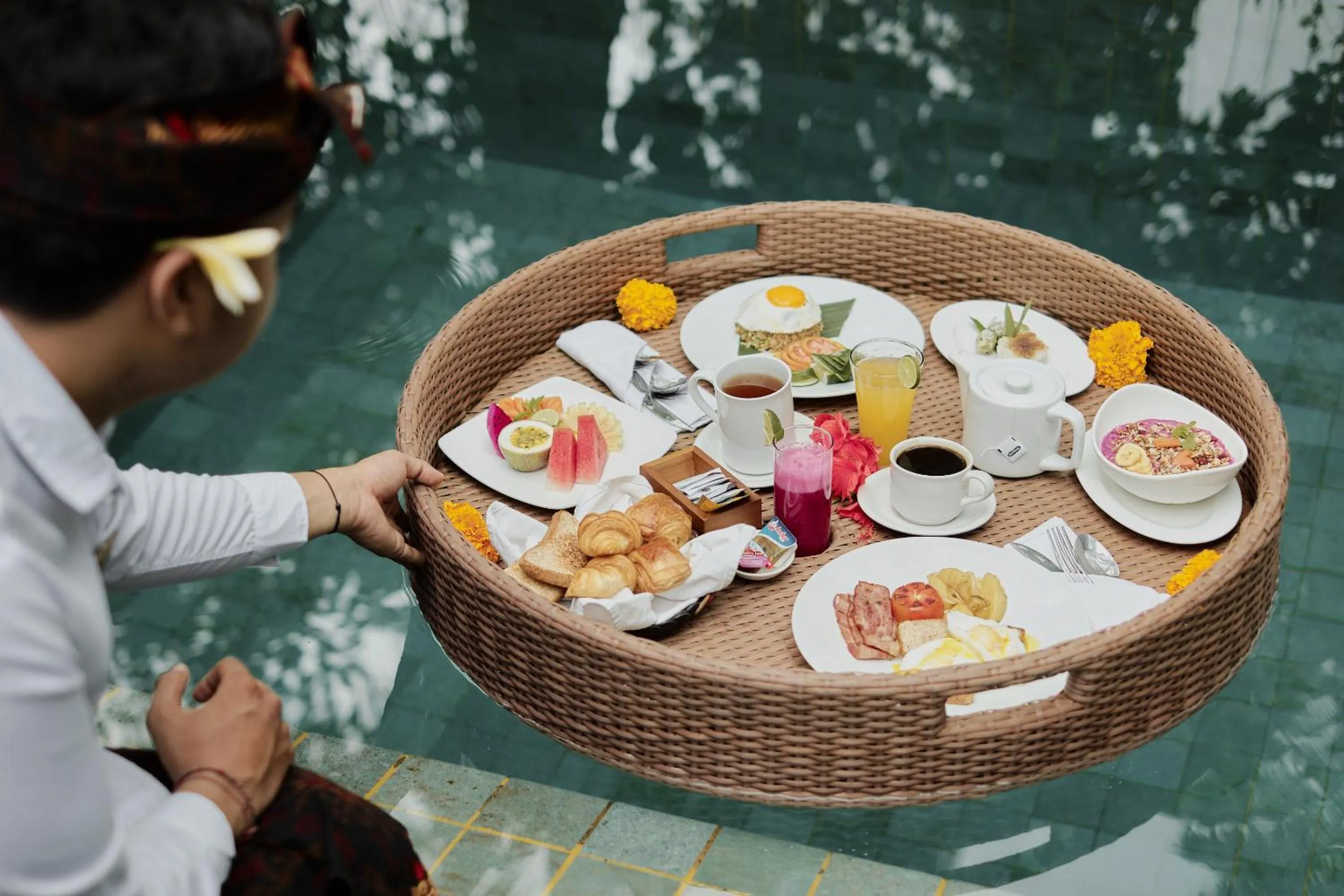People in Moringa Ubud Villa