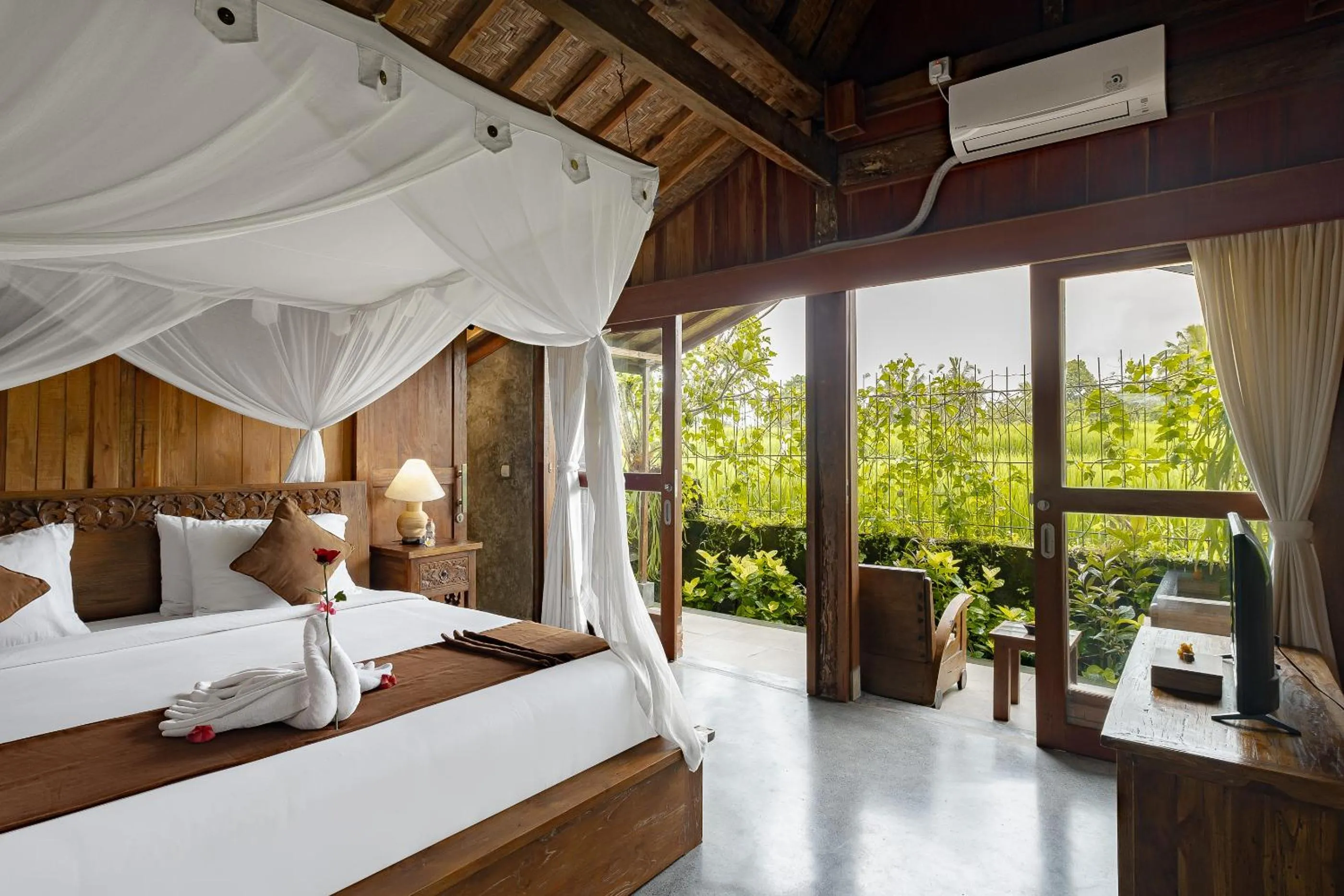 Garden, Bed in Moringa Ubud Villa