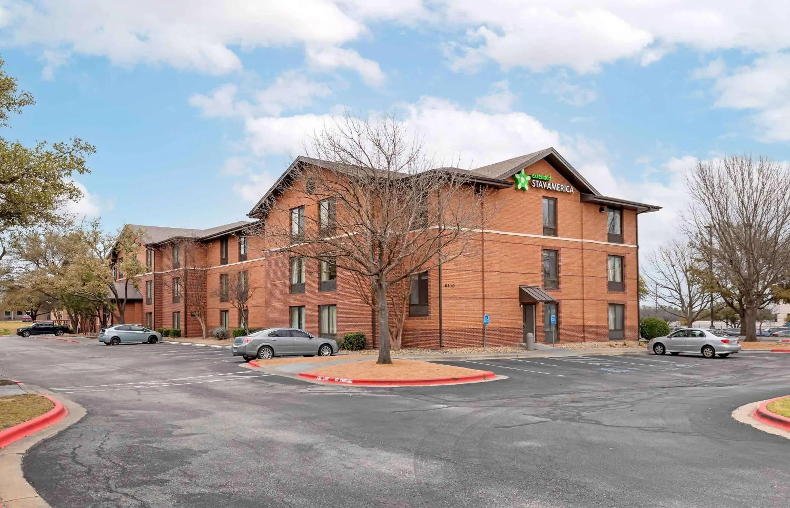 Property building in Extended Stay America Suites - Austin - Metro Property building in Extended Stay America Suites - Austin - Metro